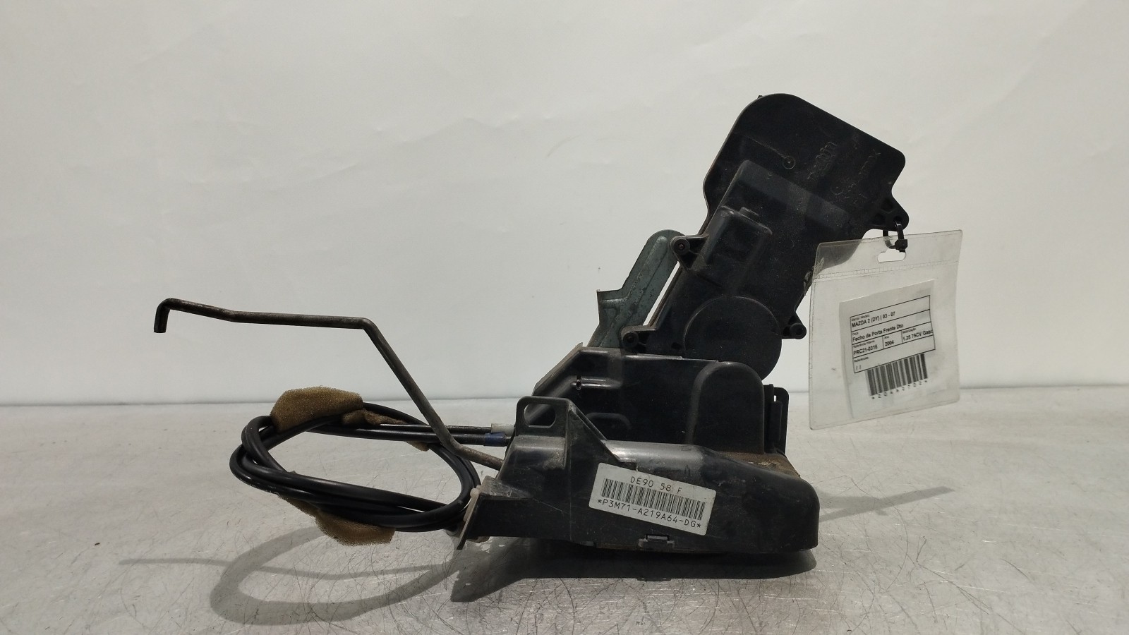 Serrure de porte avant droite MAZDA 2 (DY) | 03 - 07