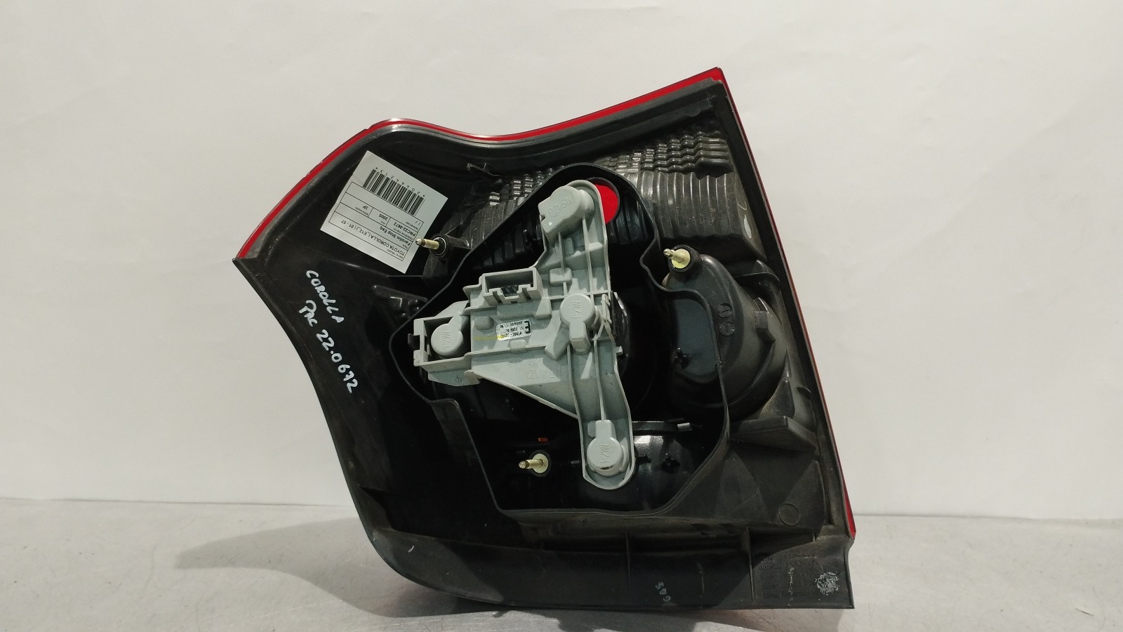 Left Tail Light  TOYOTA COROLLA (_E12_) | 01 - 07 Imagem-1