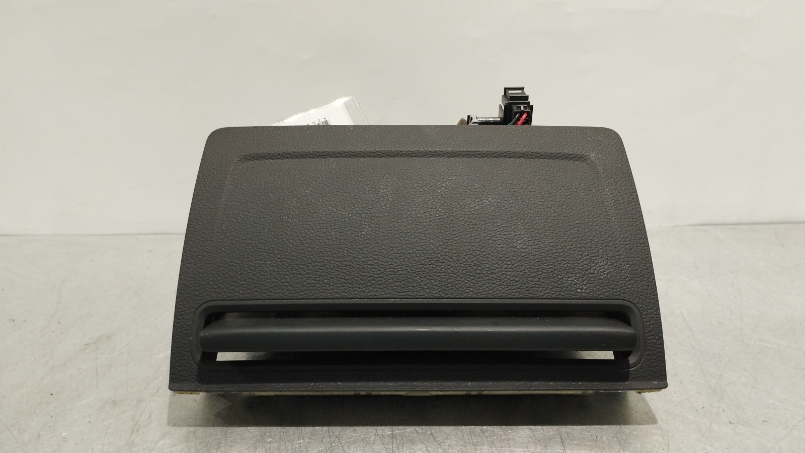 Écran Information AUDI A3 Limousine (8VS, 8VM) | 13 -  Imagem-0