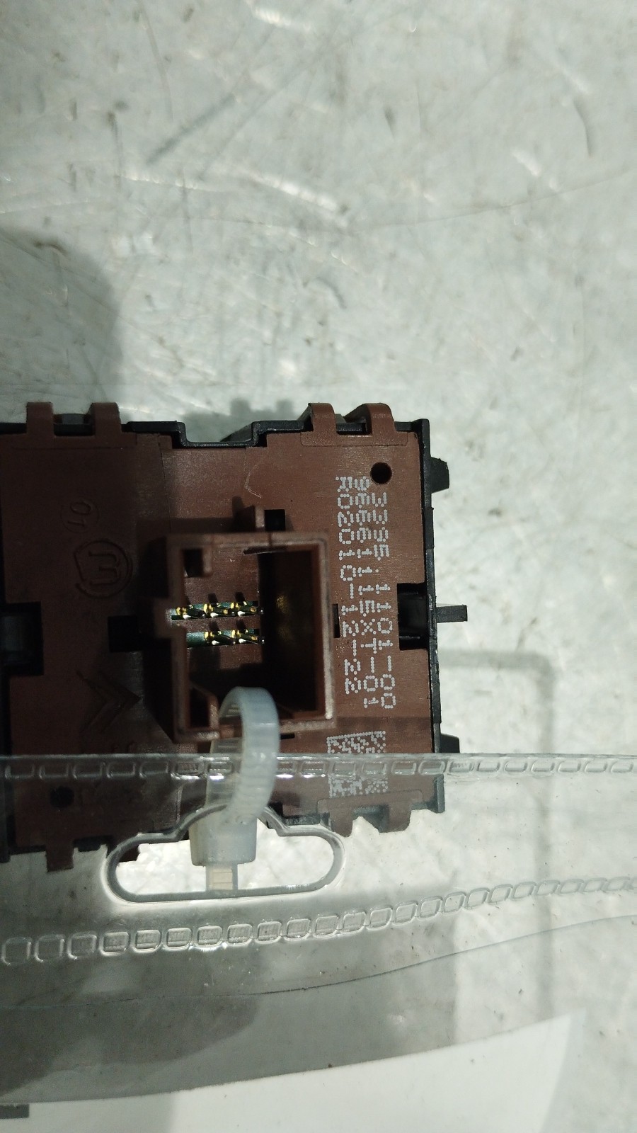 Switch PEUGEOT 508 I (8D_) | 10 - 18 Imagem-1