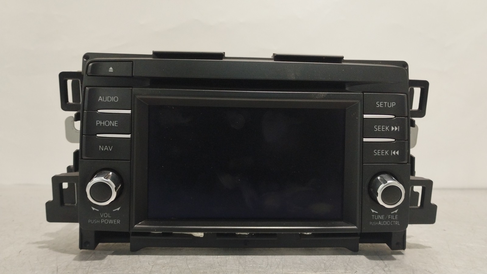 Autoradio MAZDA 6 três volumes (GJ, GL) | 12 - 