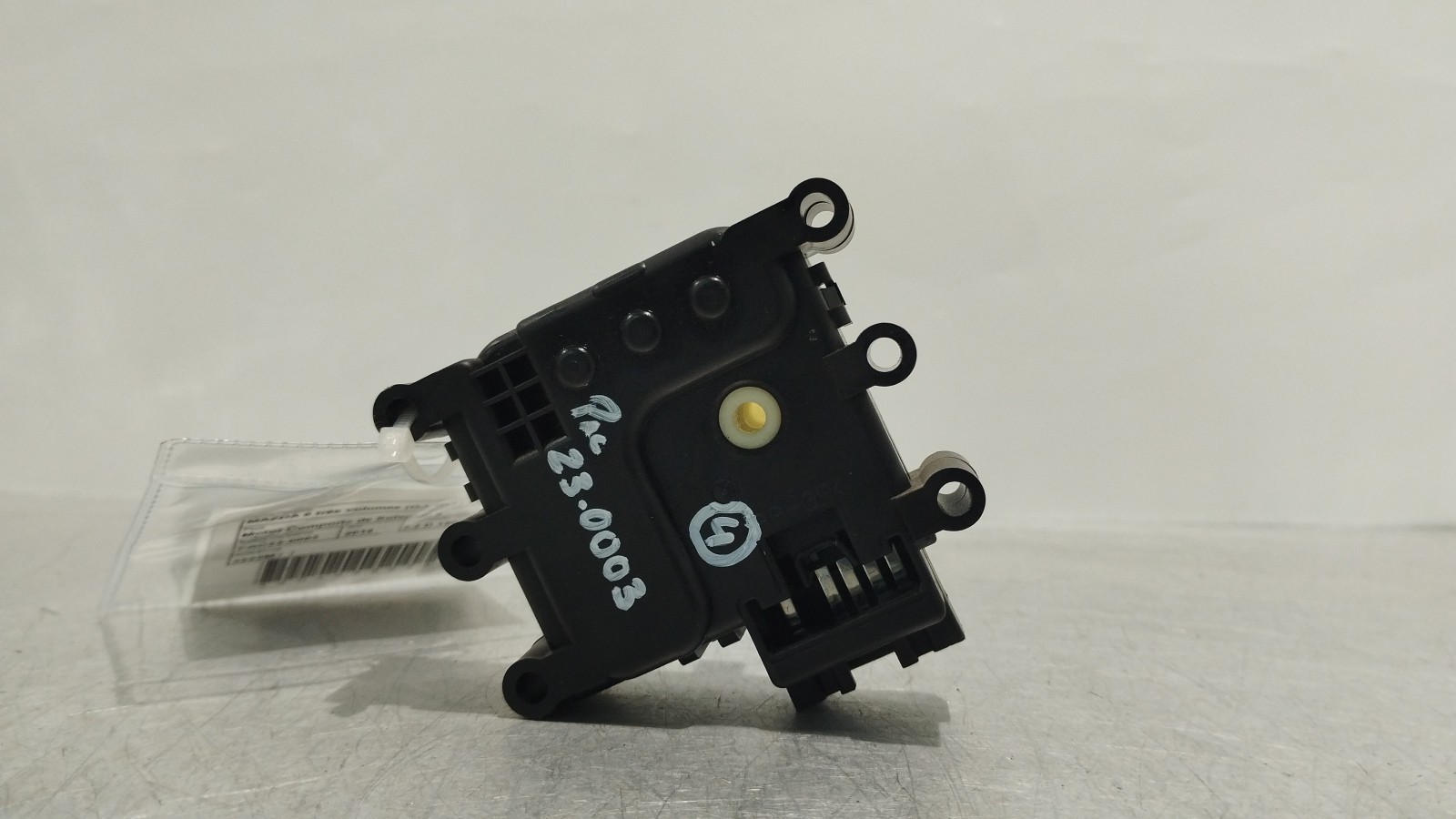 Moteur / Actionneur de volet de climatisation MAZDA 6 três volumes (GJ, GL) | 12 - 