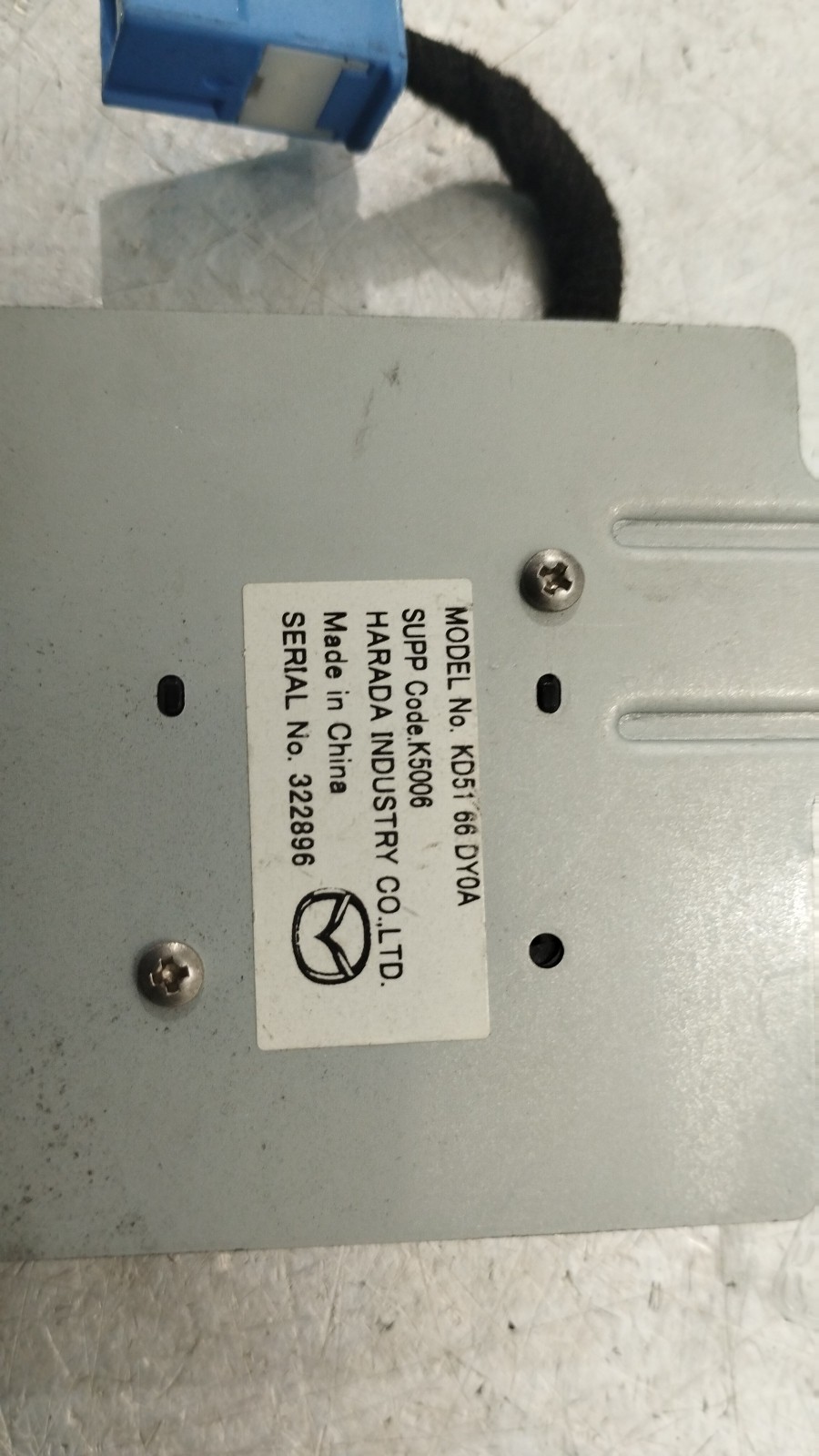 Amplificateur d´antenne MAZDA 6 três volumes (GJ, GL) | 12 -  Imagem-1