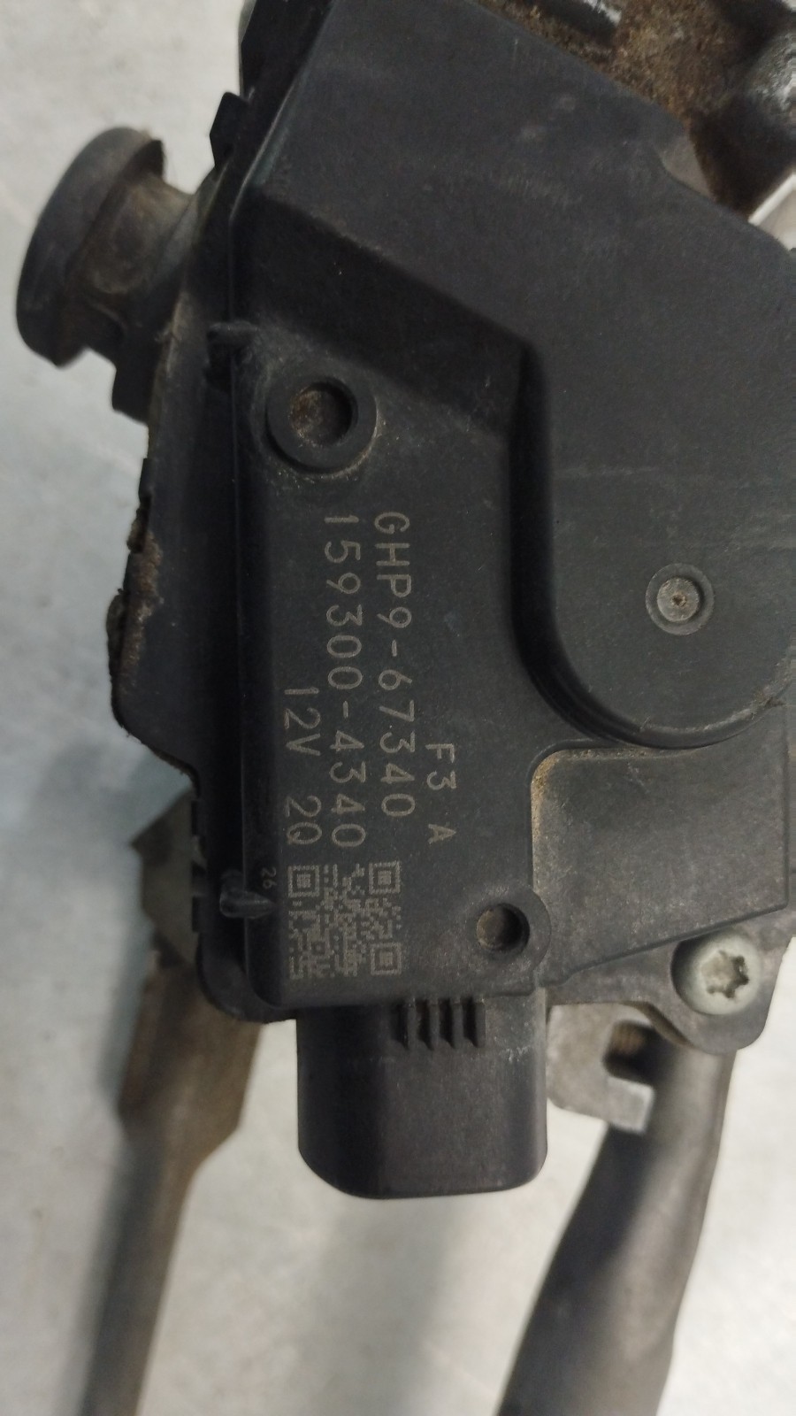 Moteur d´essuie glace avant MAZDA 6 três volumes (GJ, GL) | 12 -  Imagem-1