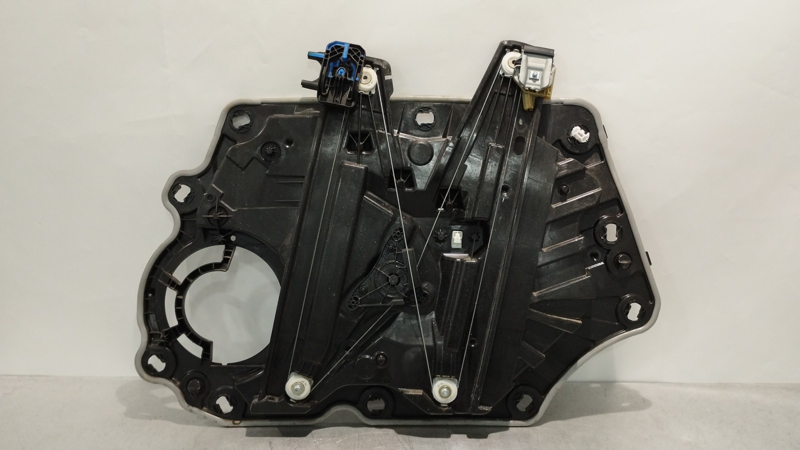 Lève-vitre avant gauche électrique FORD FIESTA VII | 17 -  Imagem-1