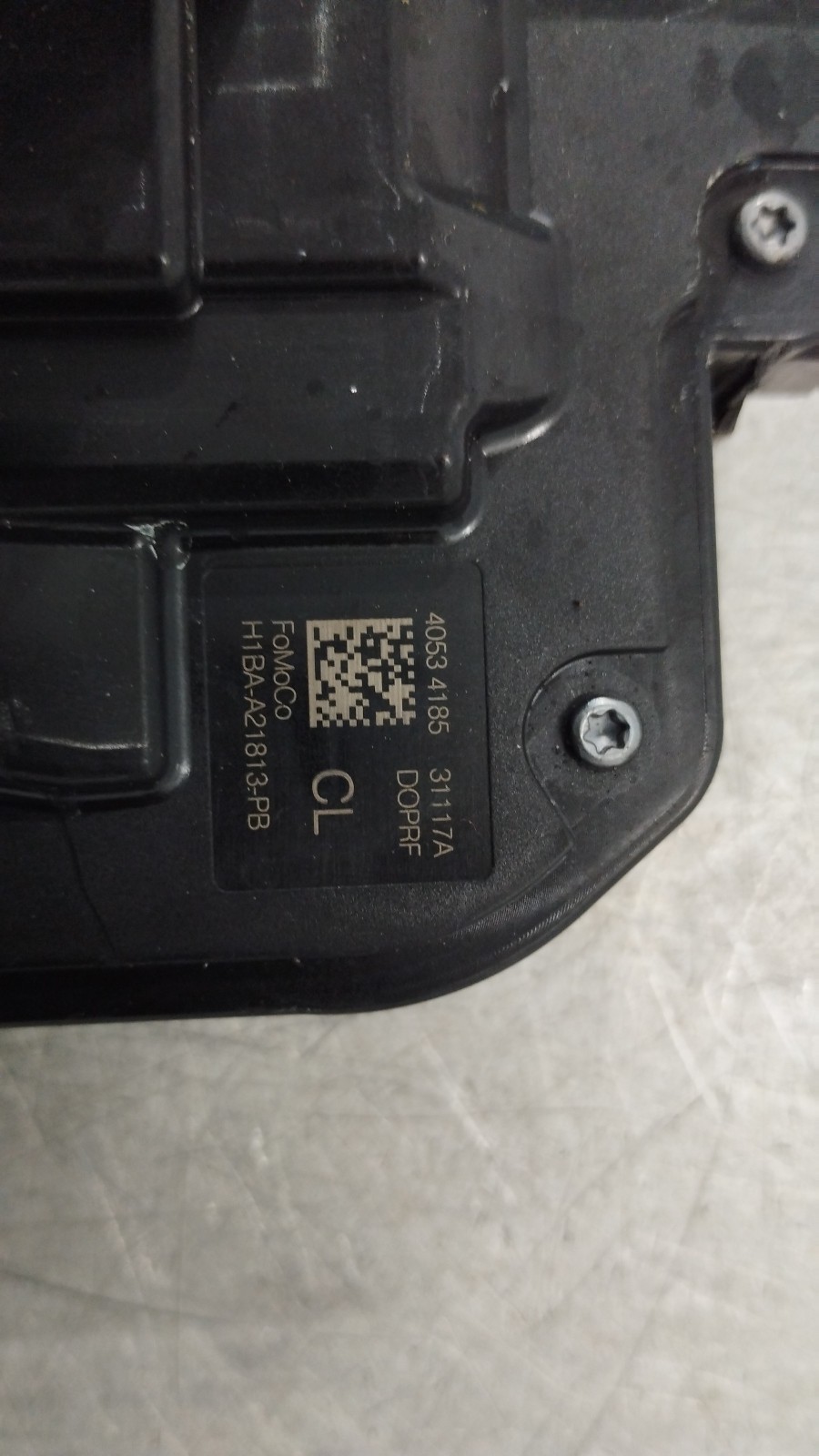 Serrure de porte avant gauche FORD FIESTA VII | 17 -  Imagem-3