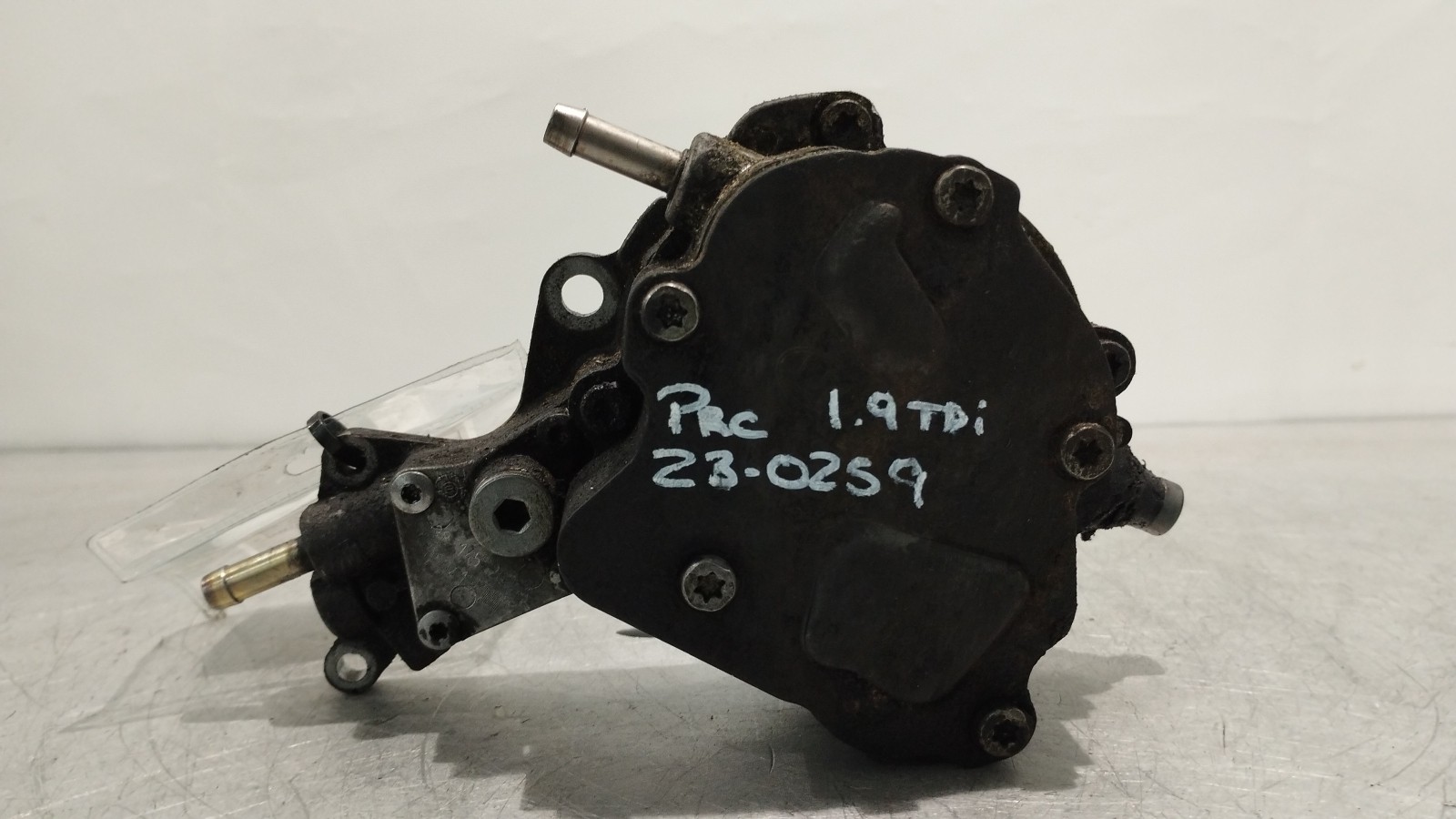 Injection pump / Common-Rail AUDI A4 (8E2, B6) | 00 - 05 Imagem-1
