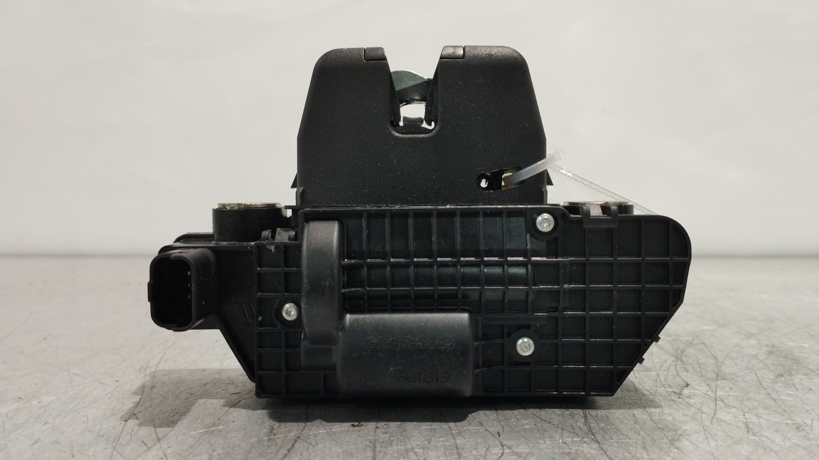 Serrure Coffre PEUGEOT 208 II (UB_, UP_, UW_, UJ_) | 19 -  Imagem-0