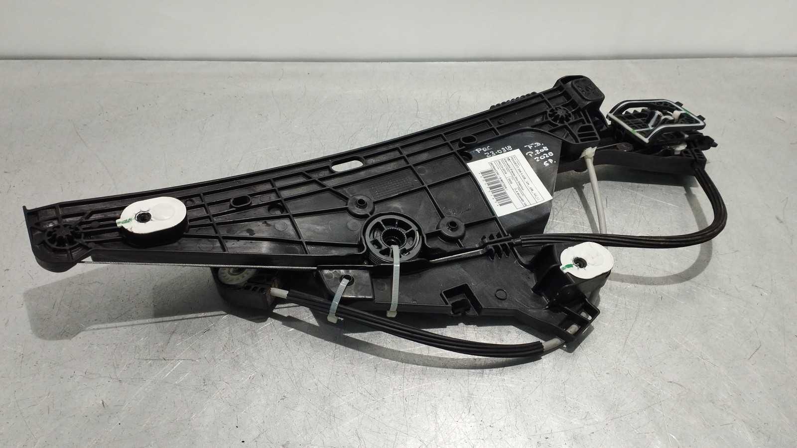 Lève-vitre avant droit électrique PEUGEOT 208 II (UB_, UP_, UW_, UJ_) | 19 -  Imagem-0