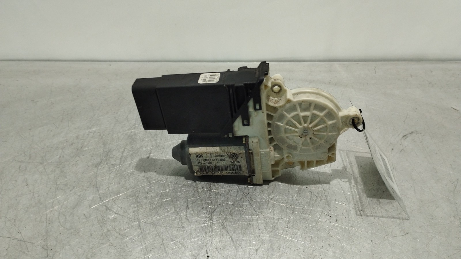 Moteur électrique de vitre avant droite SEAT LEON (1M1) | 99 - 06 Imagem-1