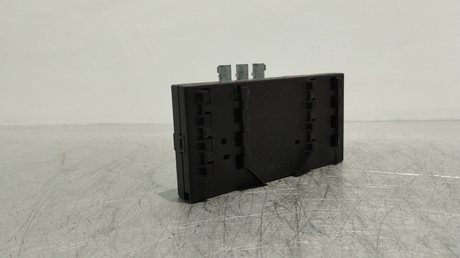 amplificador-antena-1-para-peugeot-407-9655888380-procarro