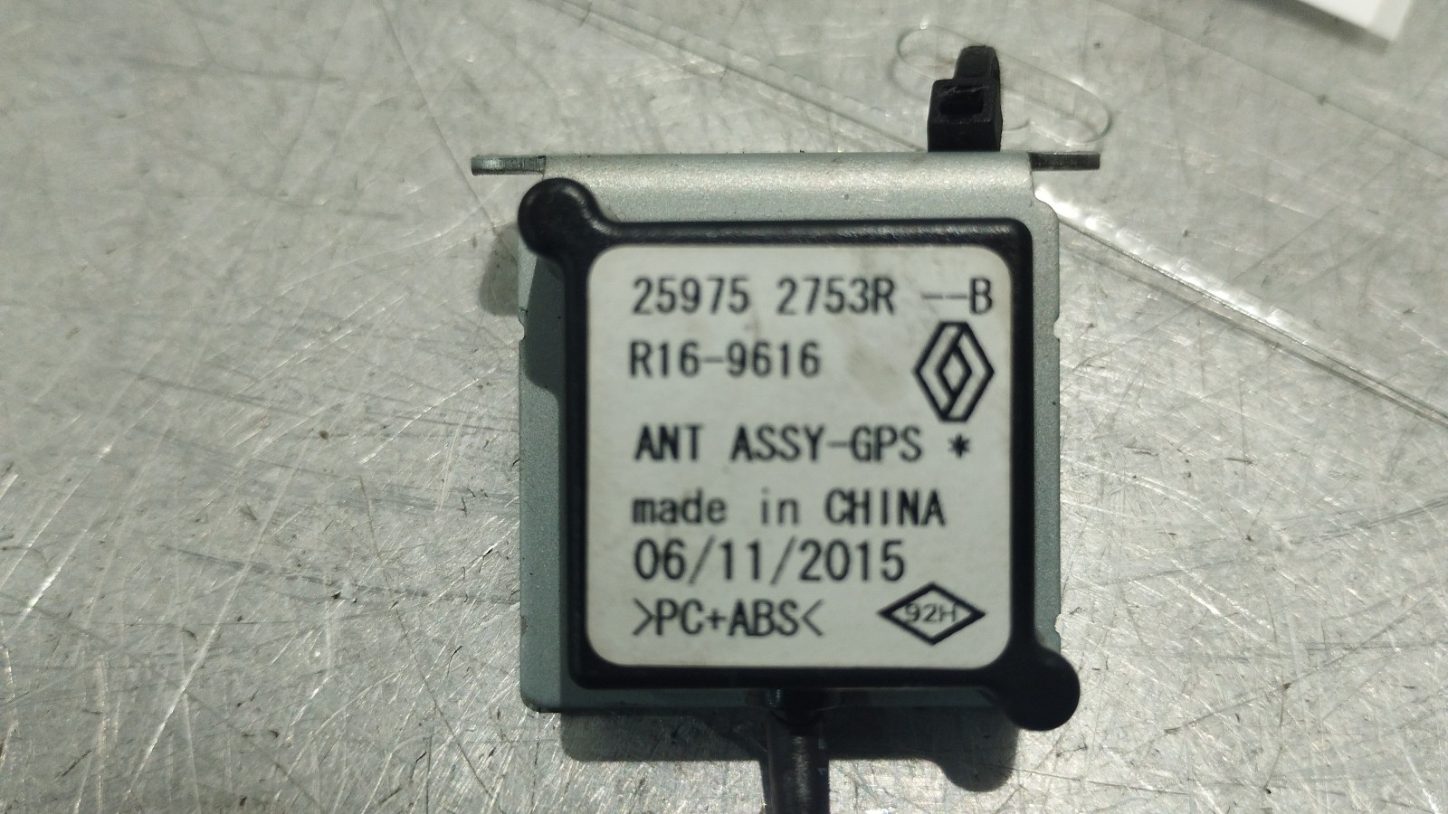 Amplificateur d´antenne RENAULT CLIO IV (BH_) | 12 -  Imagem-2