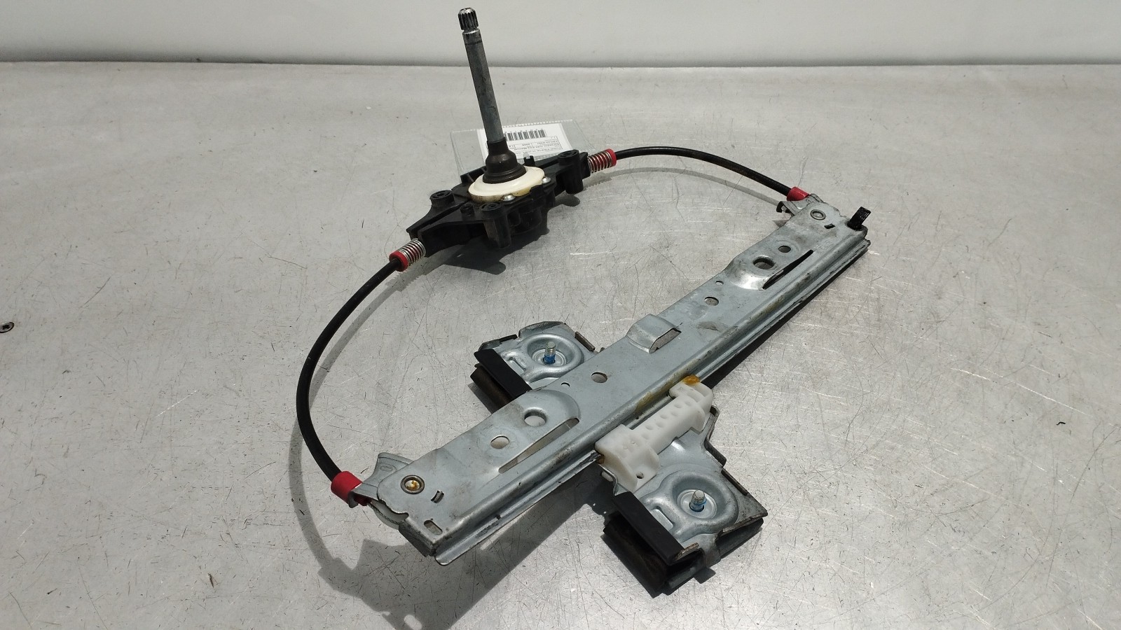 Lève-vitre arrière gauche manuel FORD FIESTA VI (CB1, CCN) | 08 - 