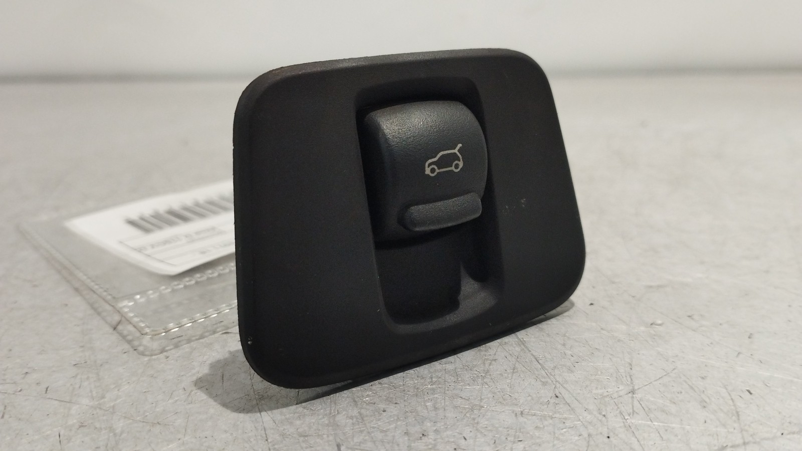 Commutateur de coffre MINI MINI COUNTRYMAN (F60) | 16 - 