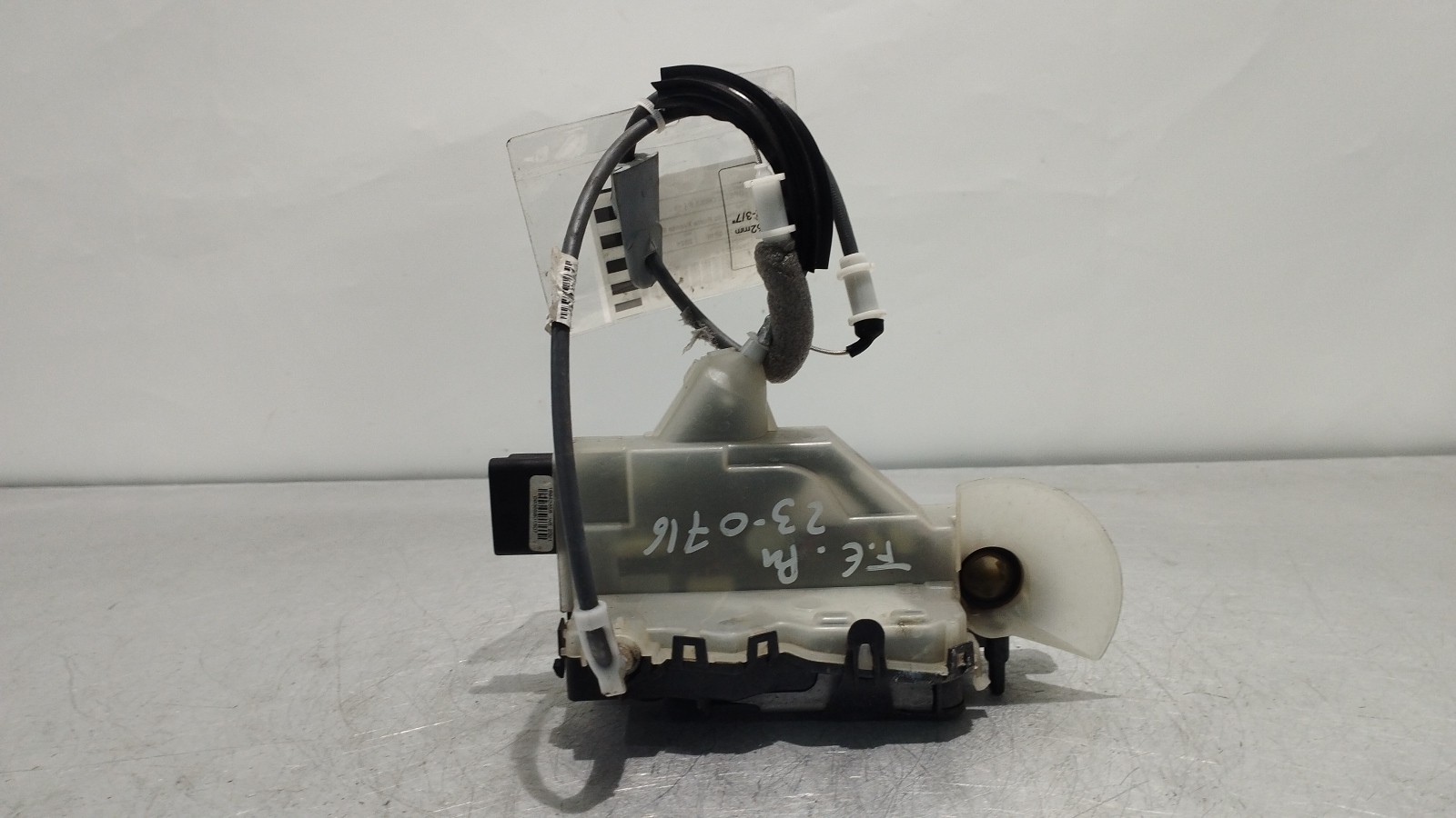 Front left lock OPEL CORSA F | 19 - 