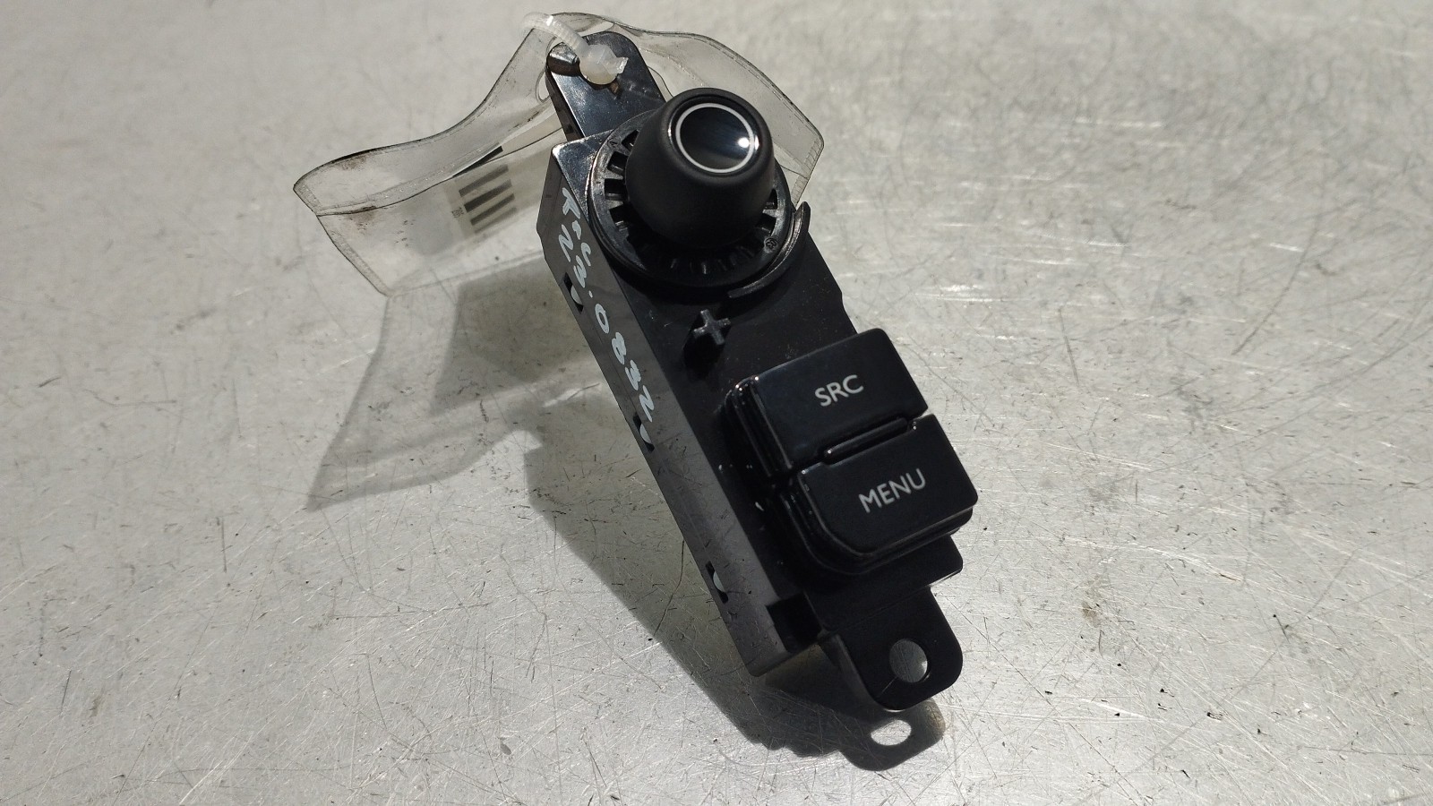 Interruptor / Botão Multifunções (Navegação) PEUGEOT 2008 I (CU_) | 13 - 