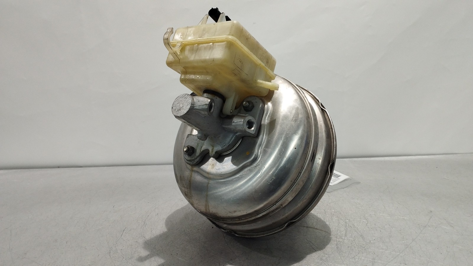 Servo brake BMW 5 Touring (E61) | 04 - 10