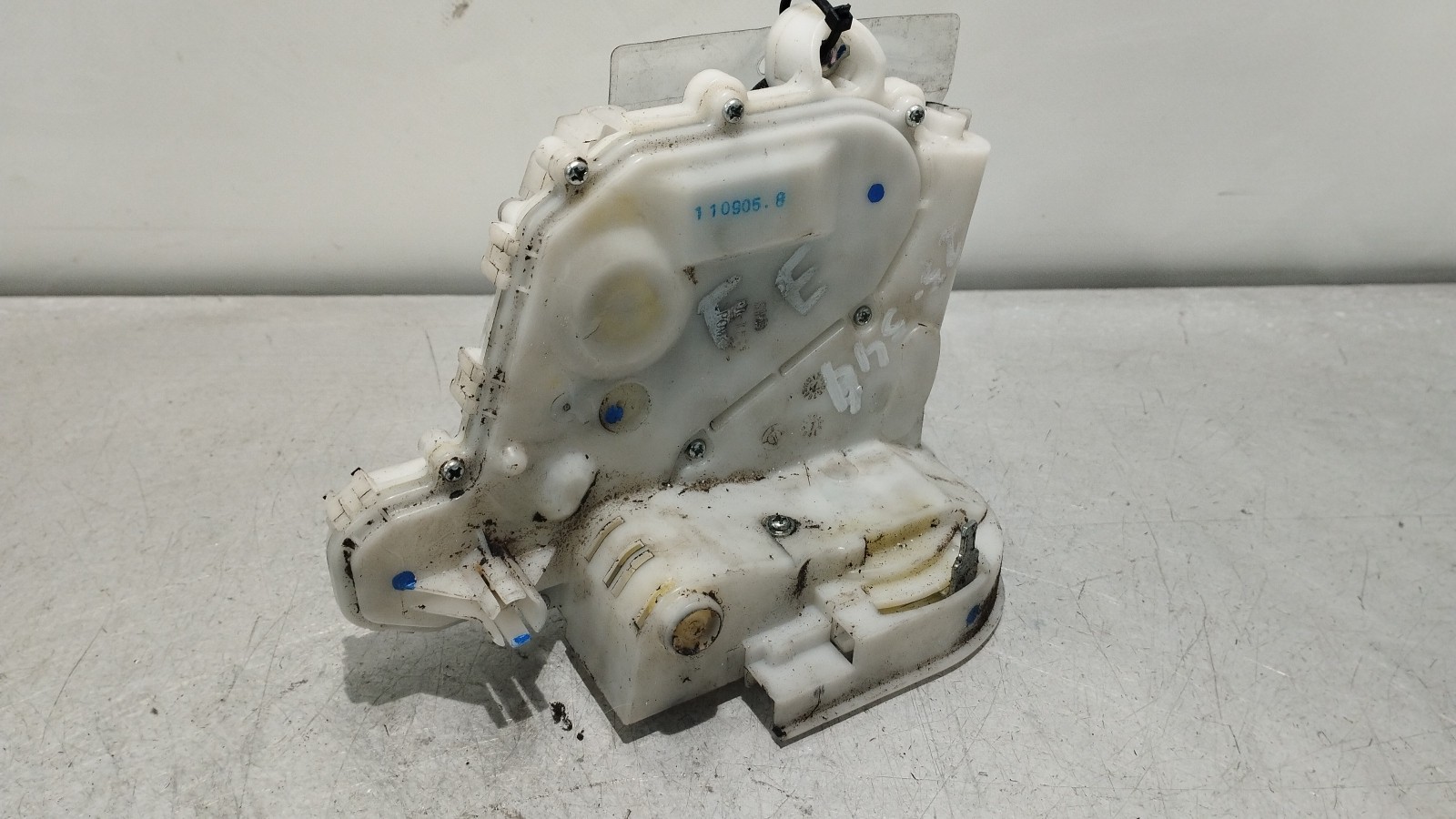 Cierre Puerta Delatera Izq. HONDA JAZZ III (GE_, GG_, GP_, ZA_) | 07 - 