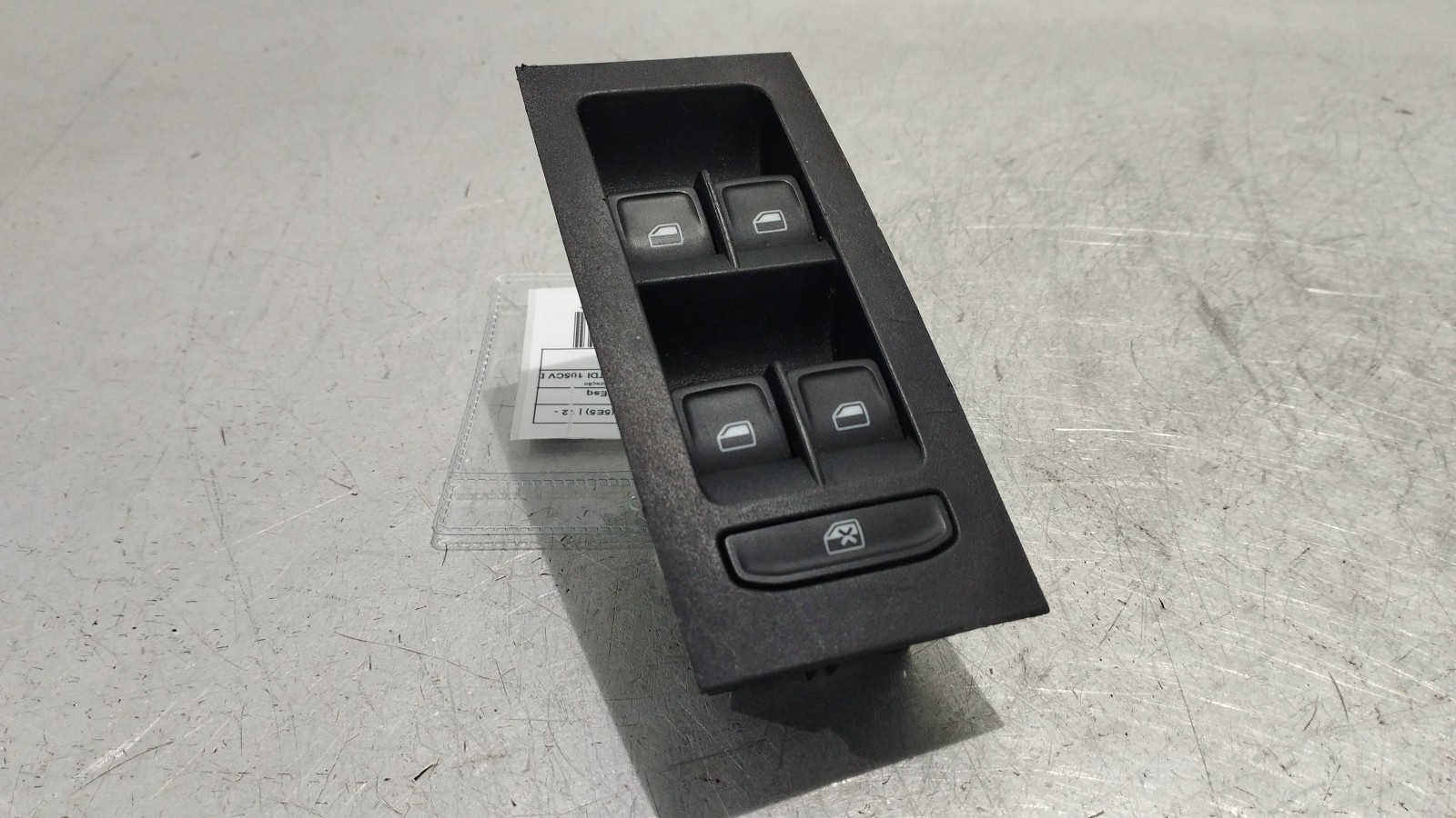 Interruptores dos Vidros Frente Esq SKODA OCTAVIA III Combi (5E5) | 12 - 