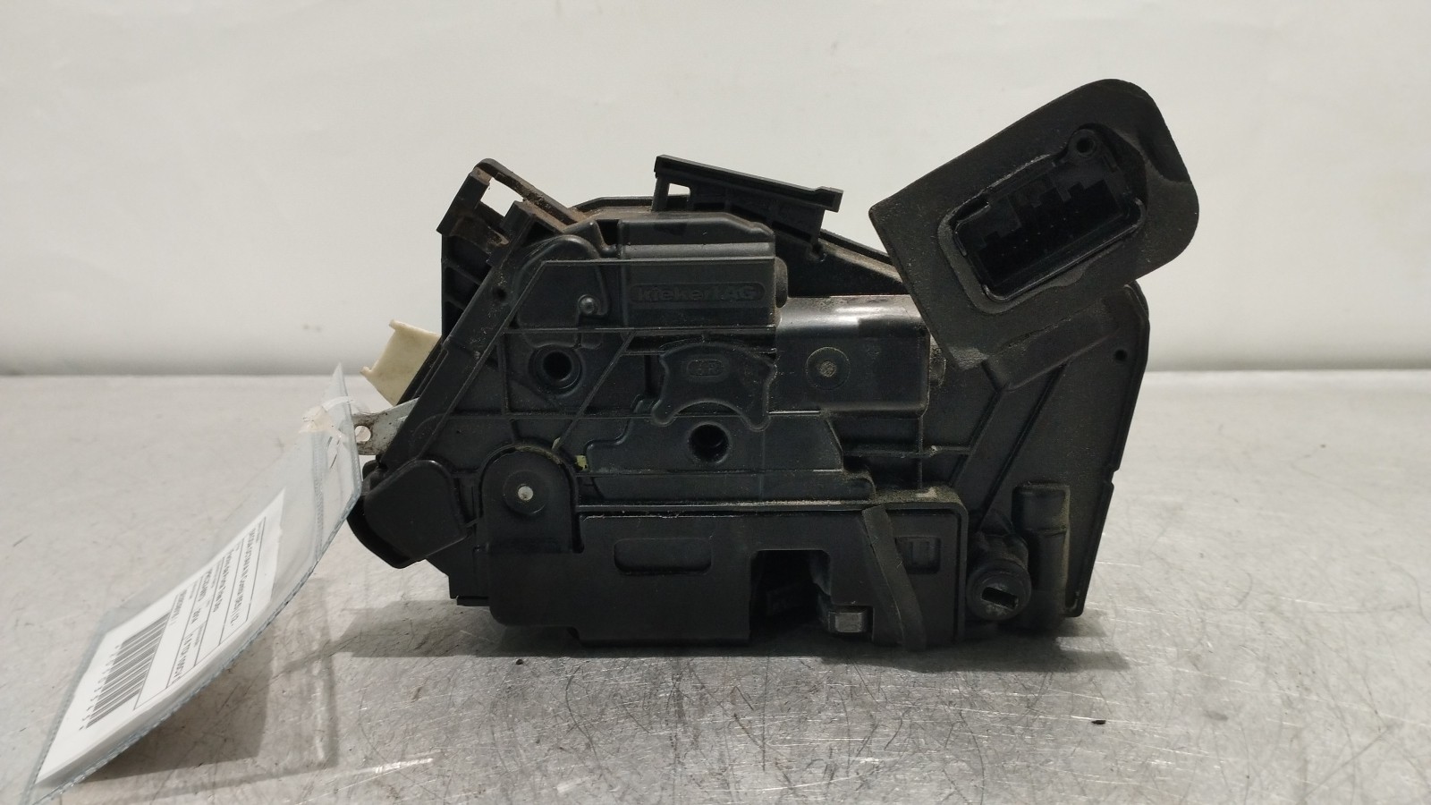 Serrure de porte arriere droite SKODA OCTAVIA III Combi (5E5) | 12 -  Imagem-1