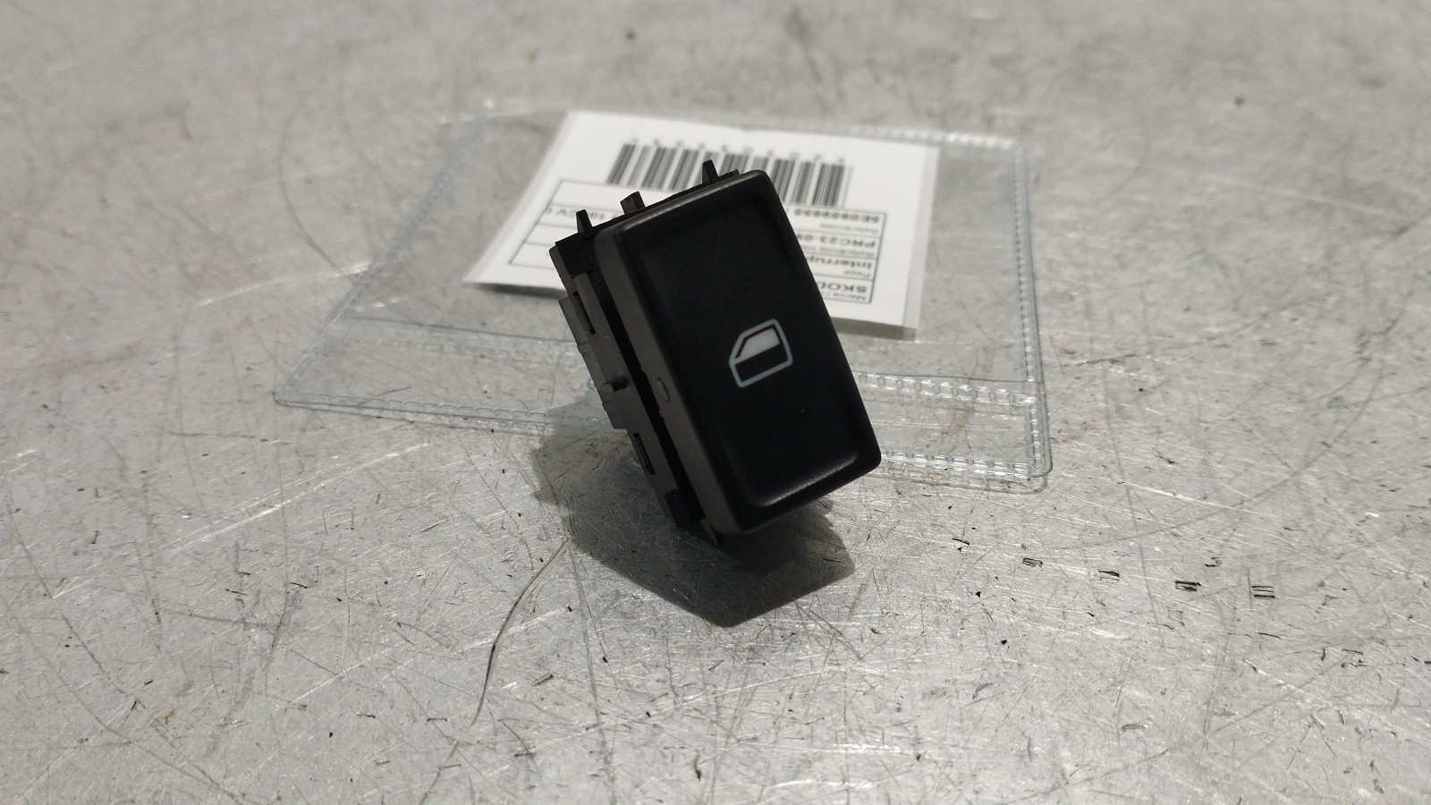 Interruptores dos Vidros Frente Drt SKODA OCTAVIA III Combi (5E5) | 12 - 