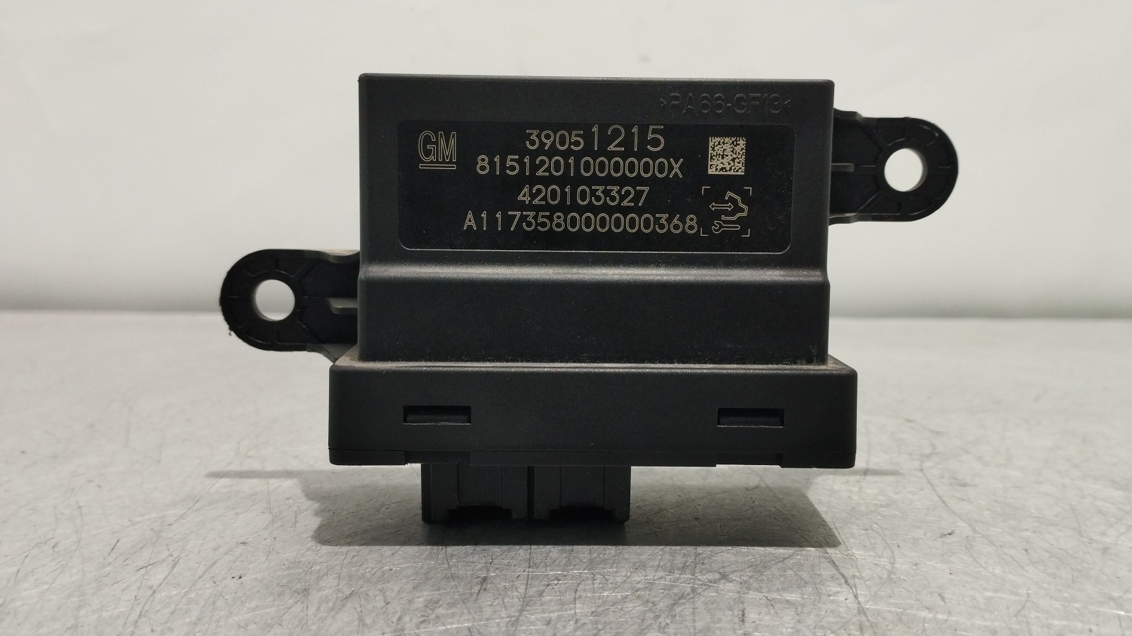 Módulo de sensor de estacionamiento OPEL ASTRA K Sports Tourer (B16) | 15 - 