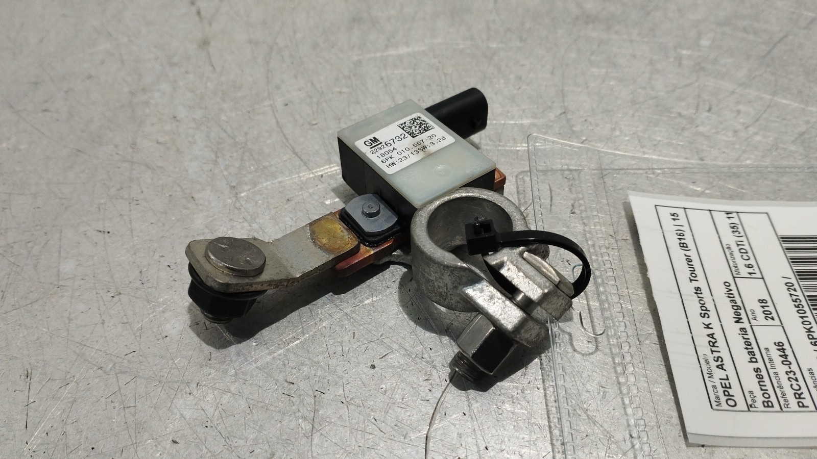 Borne négative de la batterie OPEL ASTRA K Sports Tourer (B16) | 15 - 