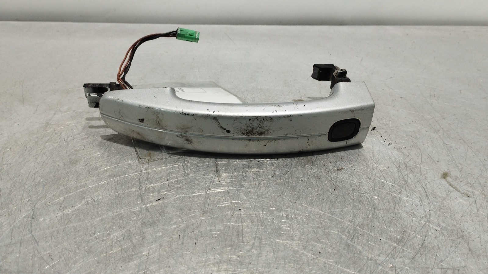 Puxador da Porta Frente Esq FORD FOCUS II (DA_, HCP, DP) | 04 - 13
