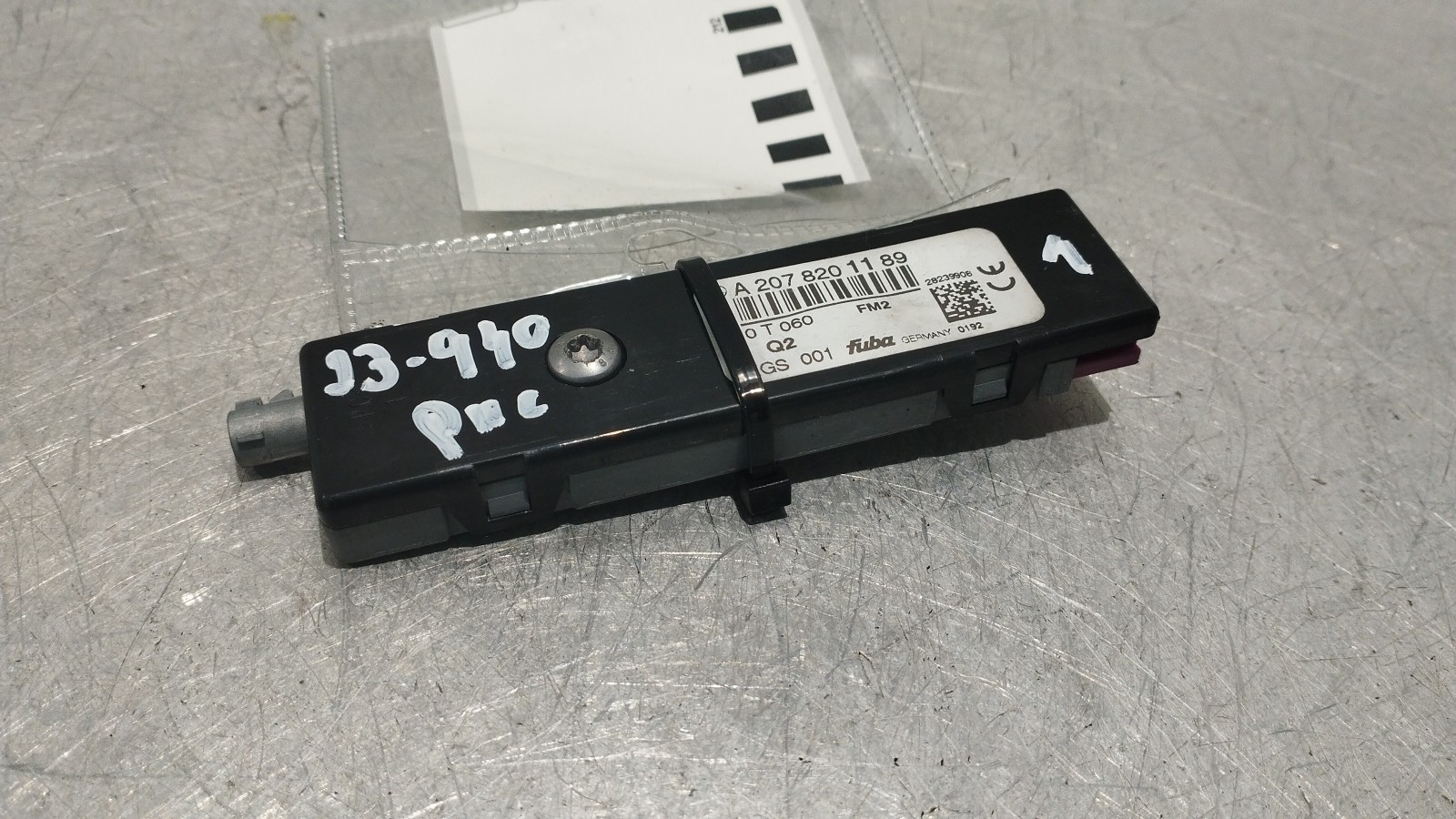 Amplificador Antena MERCEDES-BENZ E-CLASS Cabriolet (A207) | 10 - 16 Imagem-0