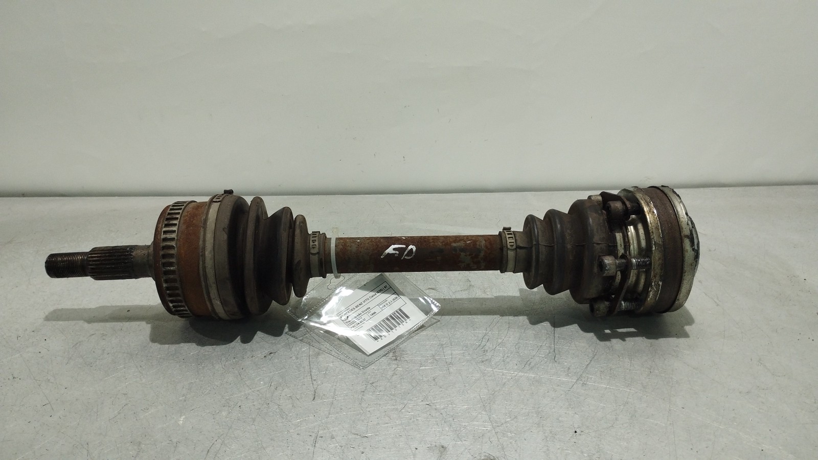 Arbre de transmission avant droit MERCEDES-BENZ VITO Caixa (638) | 97 - 03
