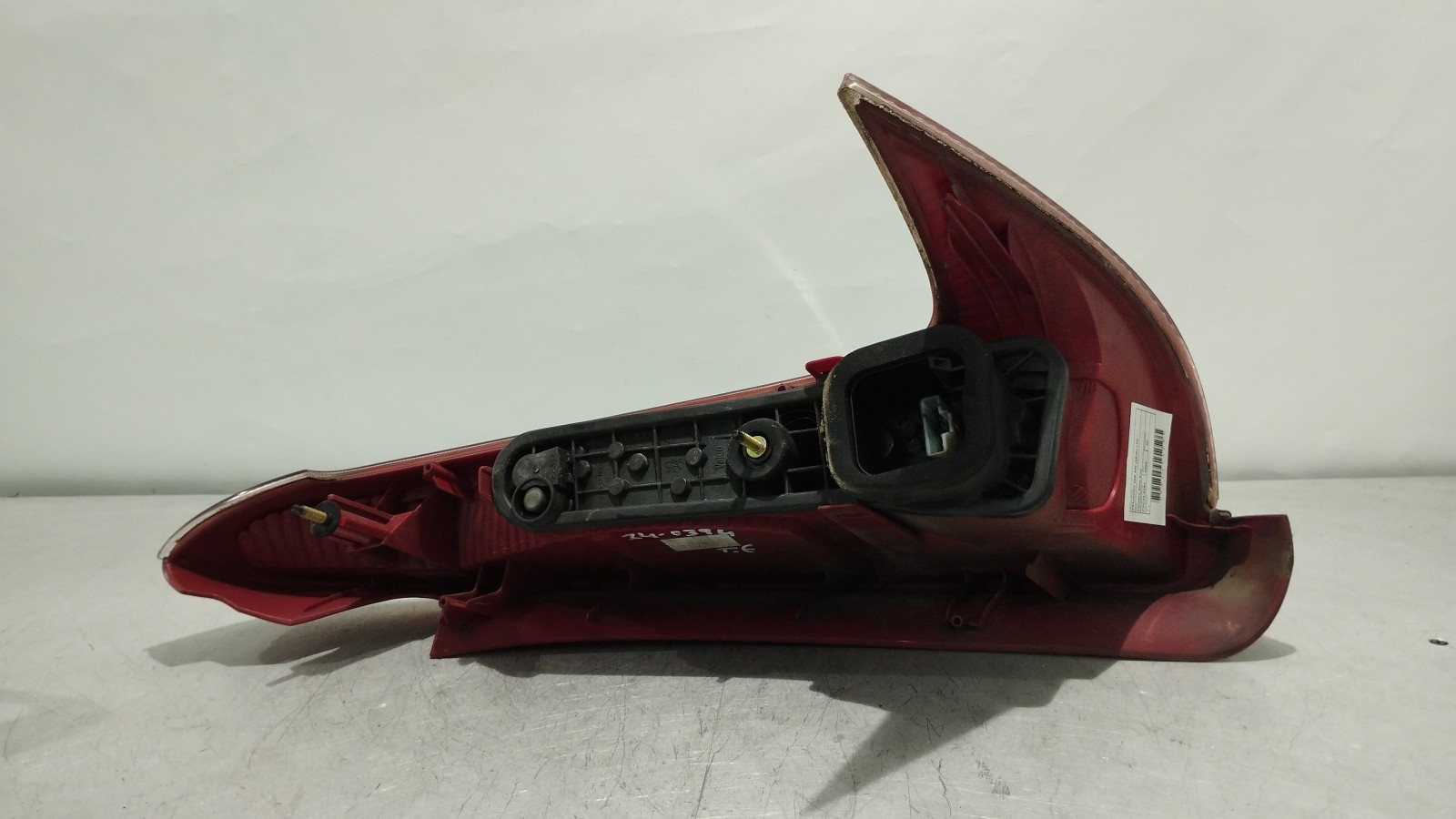 Left Tail Light  PEUGEOT 206 SW (2E/K) | 02 -  Imagem-1