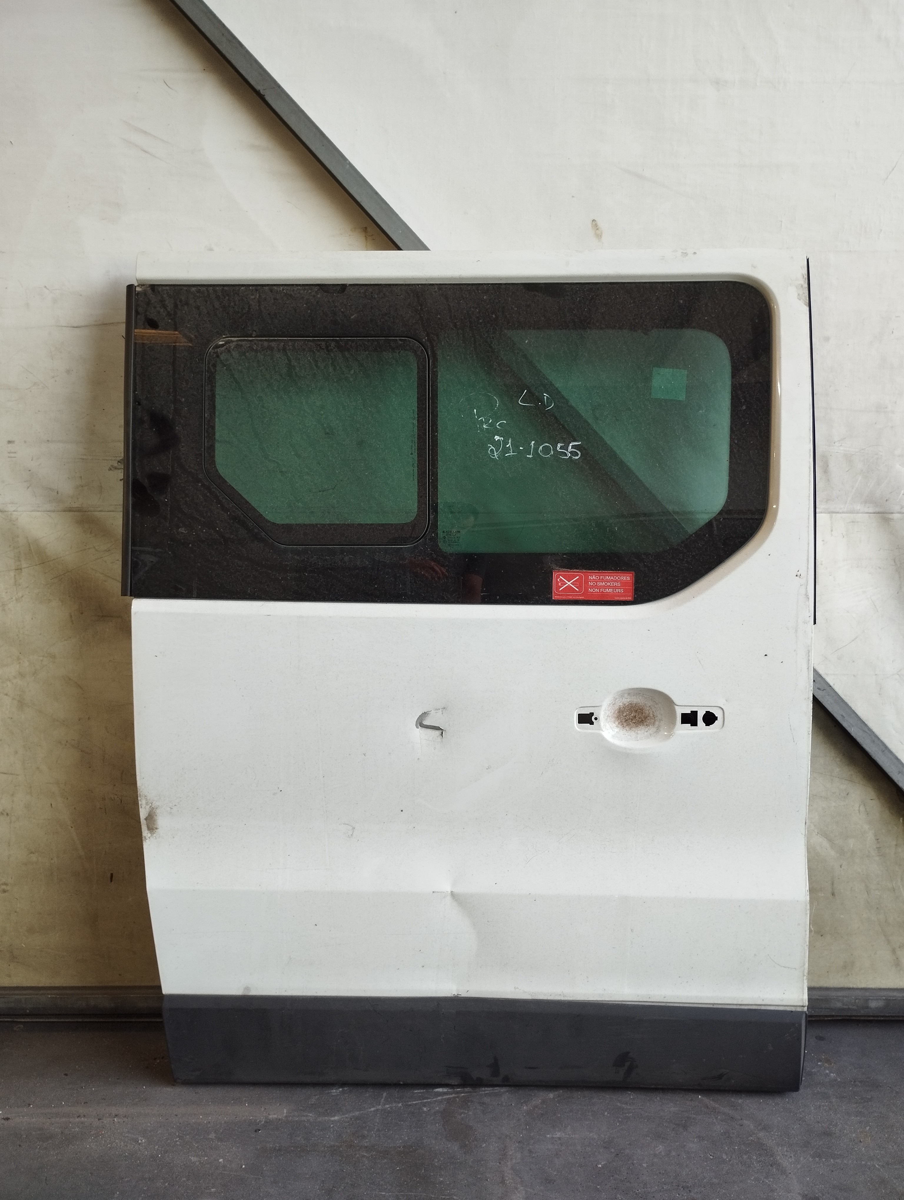 Right slide door OPEL VIVARO B Caixa (X82) | 14 - 