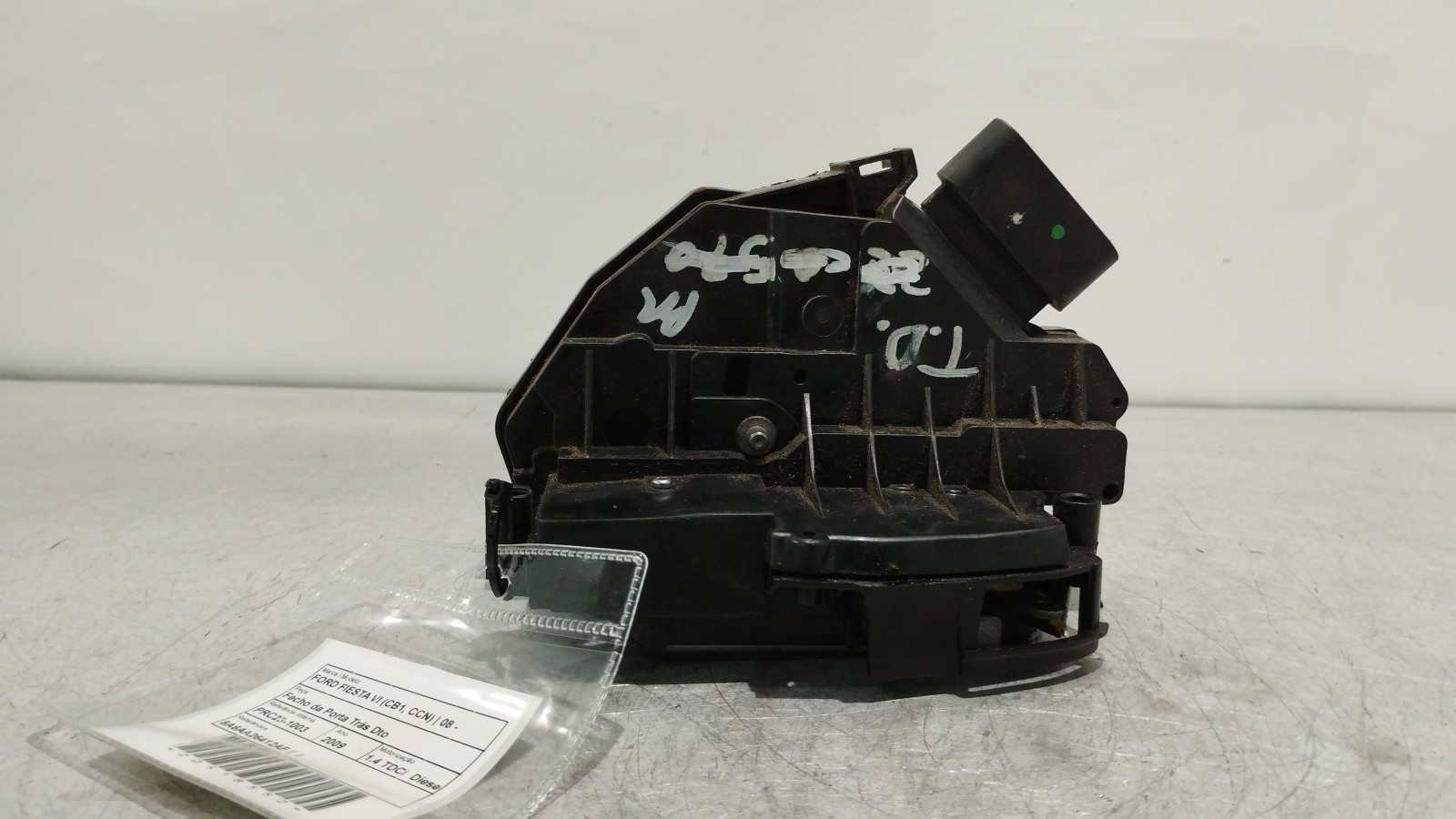 Cierre Puerta Trasera Dcha. FORD FIESTA VI (CB1, CCN) | 08 - 