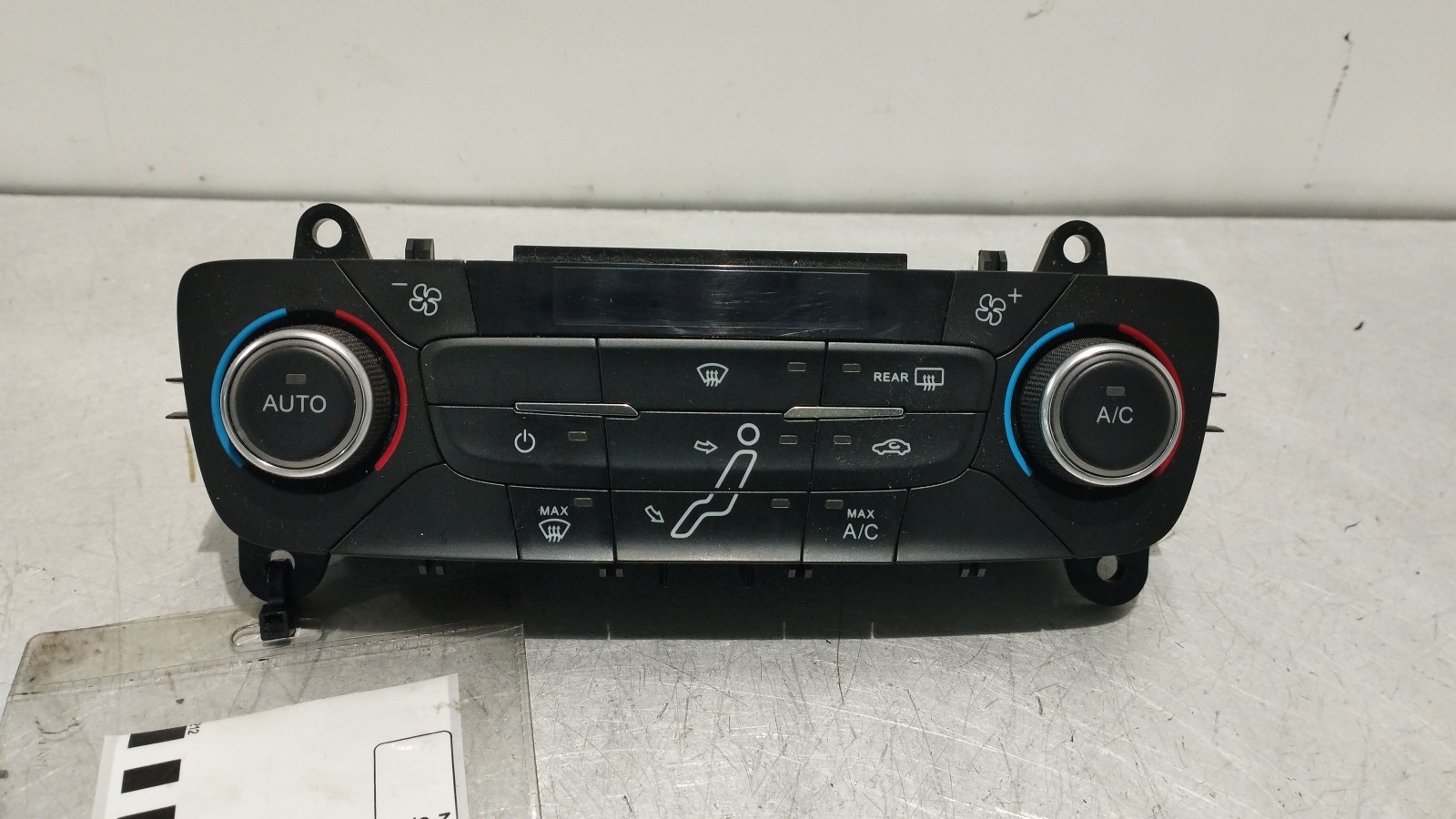 Mando climatizador FORD FOCUS III | 10 -  Imagem-1