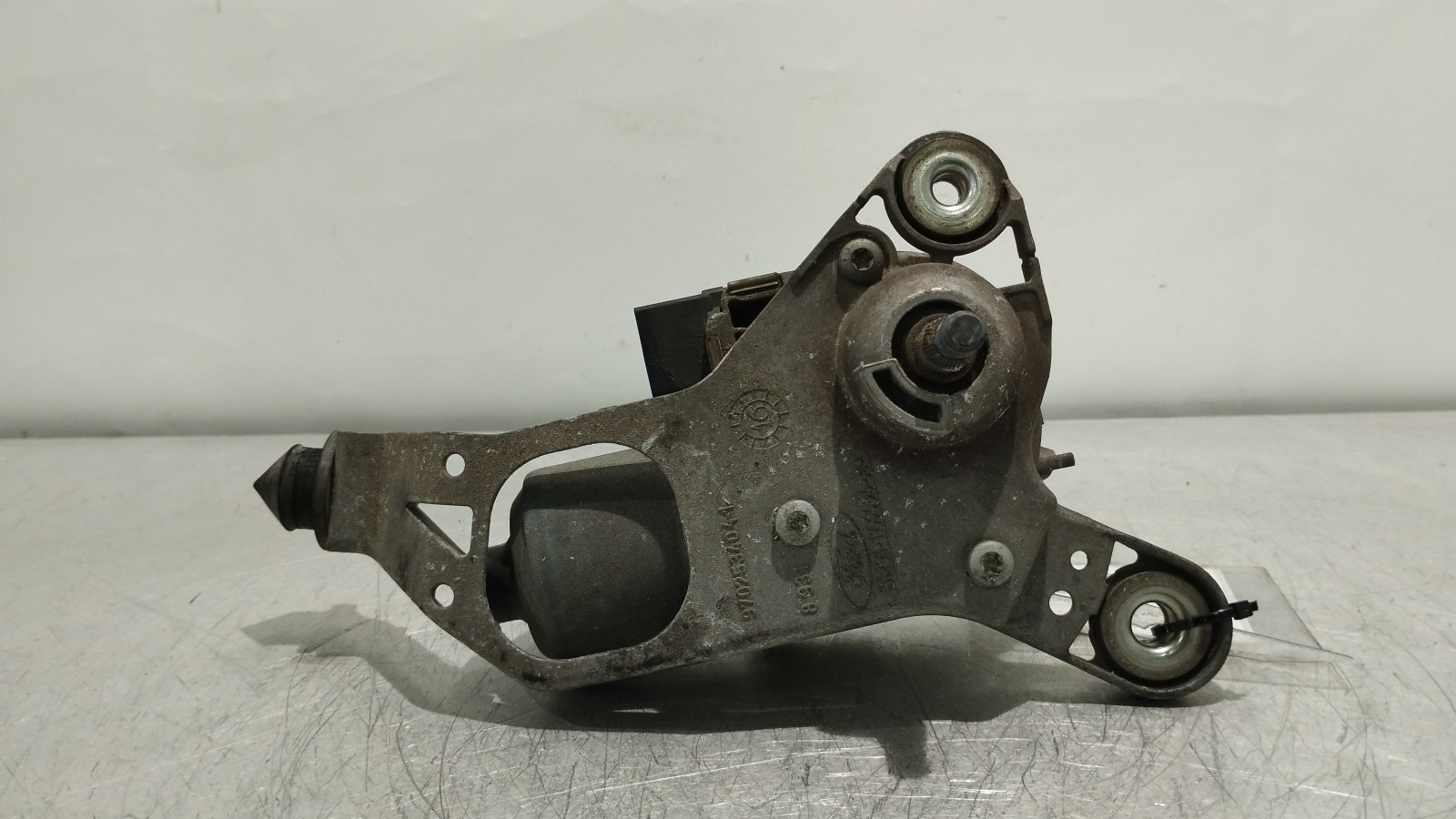 Moteur d´essuie glace avant gauche FORD FOCUS III Turnier | 10 - 