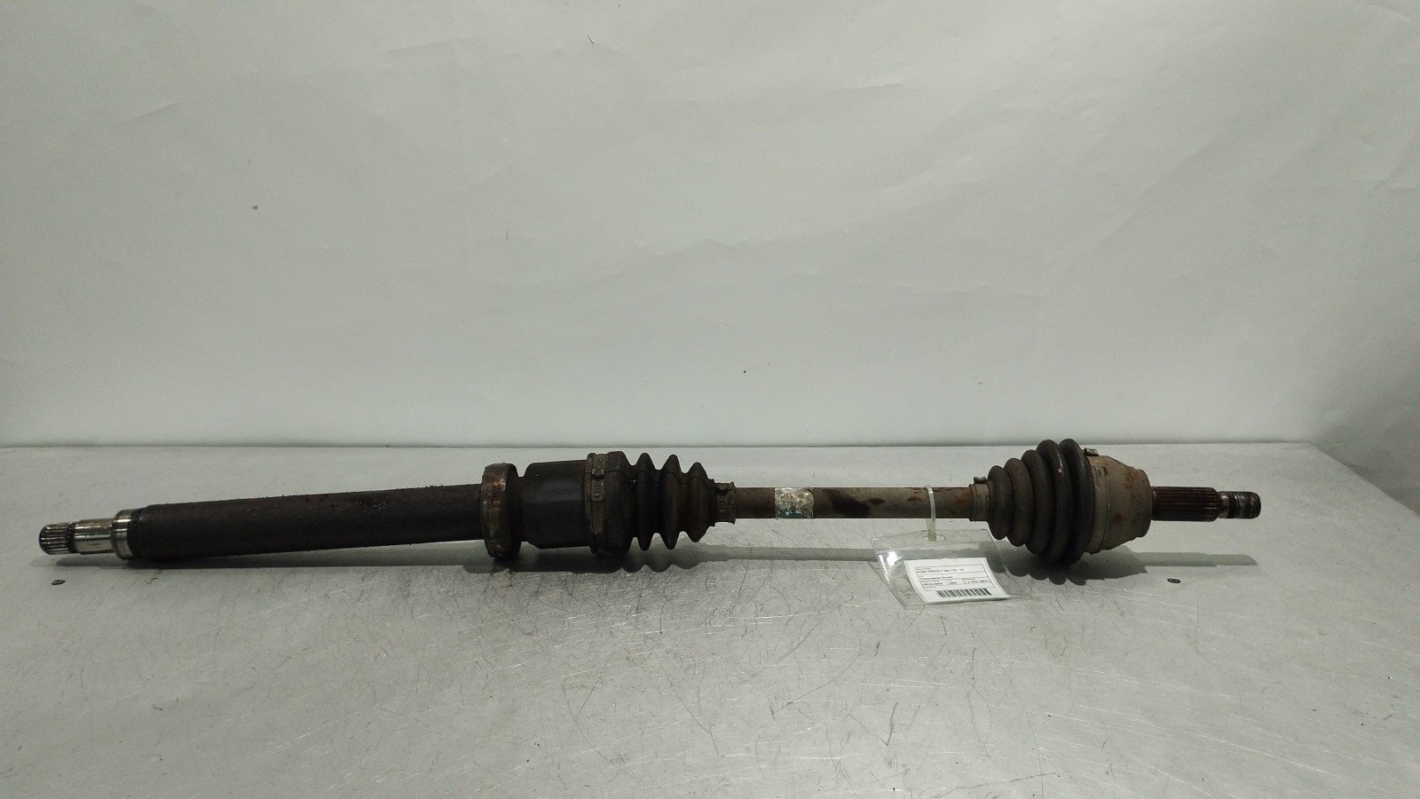 Arbre de transmission avant droit FORD FIESTA V Van | 02 - 10