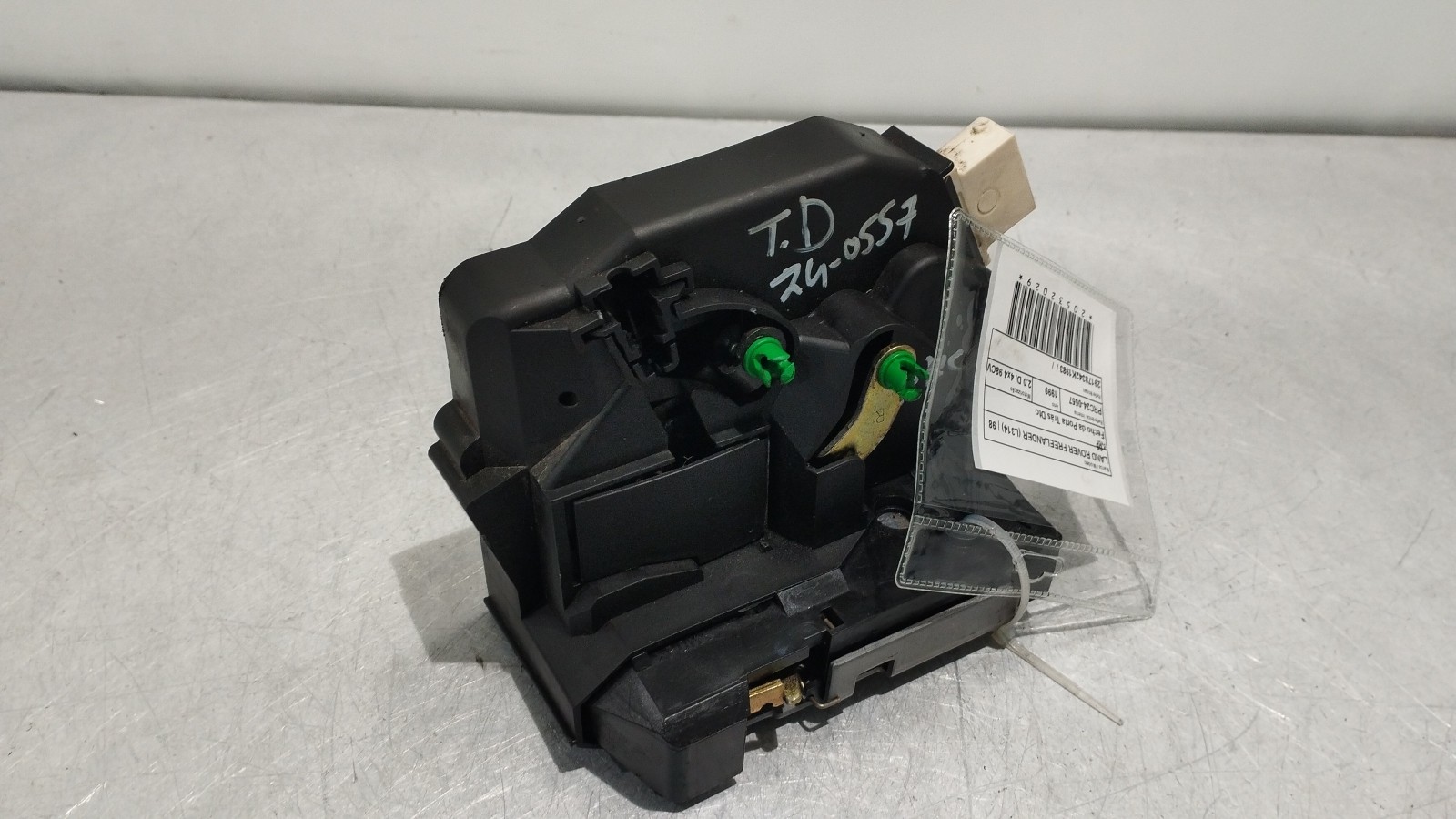 Fecho da Porta Trás Dto LAND ROVER FREELANDER (L314) | 98 - 06