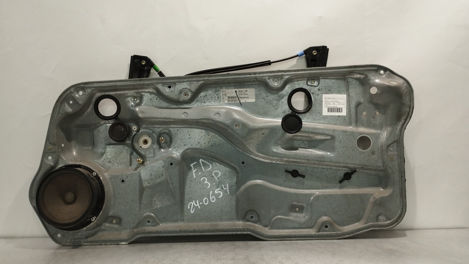 Lève-vitre avant droit électrique VOLKSWAGEN GOLF IV (1J1) | 97 - 07 Imagem-0