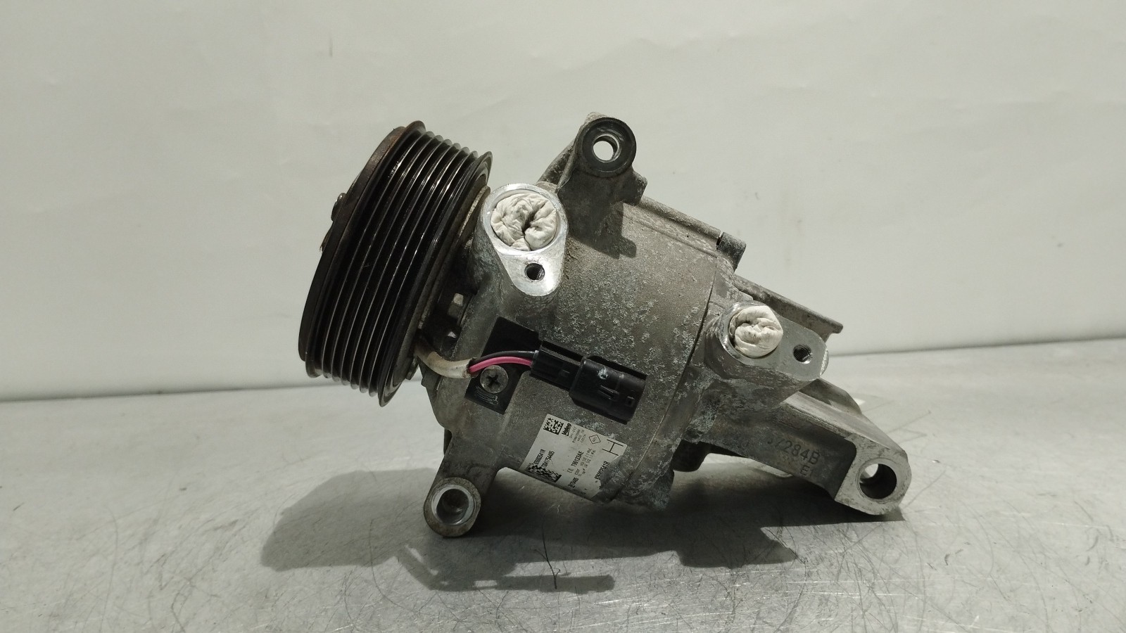 A/C Compressor DACIA DUSTER (HM_) | 17 - 