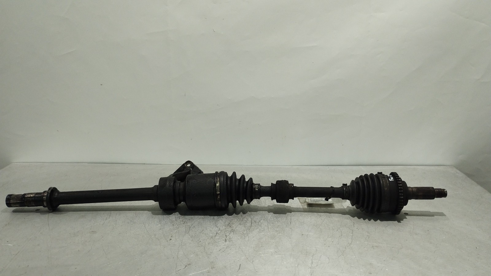 Arbre de transmission avant droit MAZDA 6 Station Wagon (GY) | 02 - 08