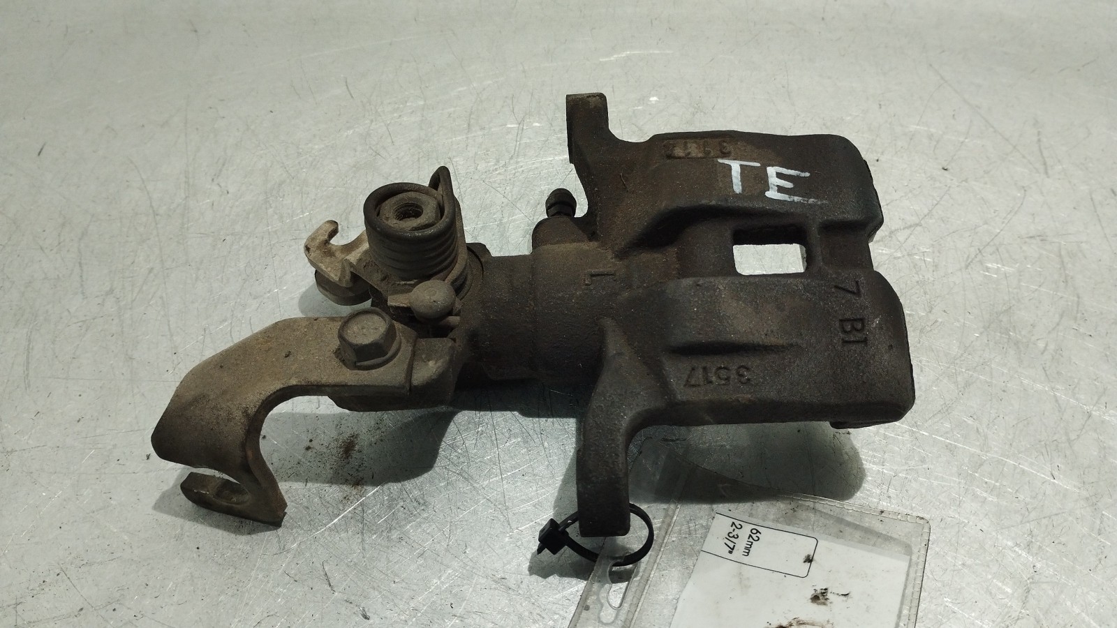 Etrier de frein arrière gauche MAZDA 6 Station Wagon (GY) | 02 - 08
