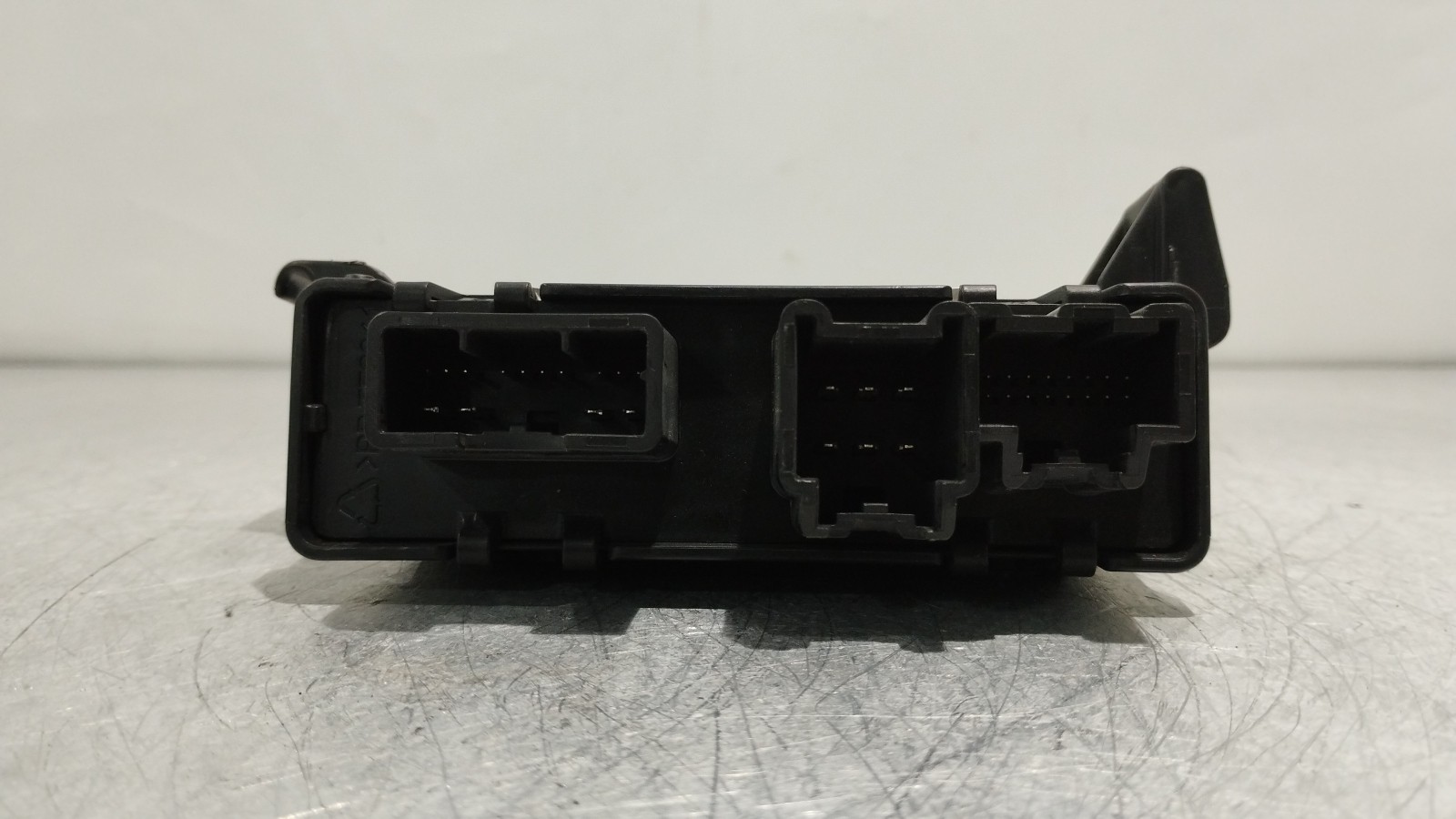 Module d´ouverture de coffre électrique OPEL ASTRA K Sports Tourer (B16) | 15 -  Imagem-1