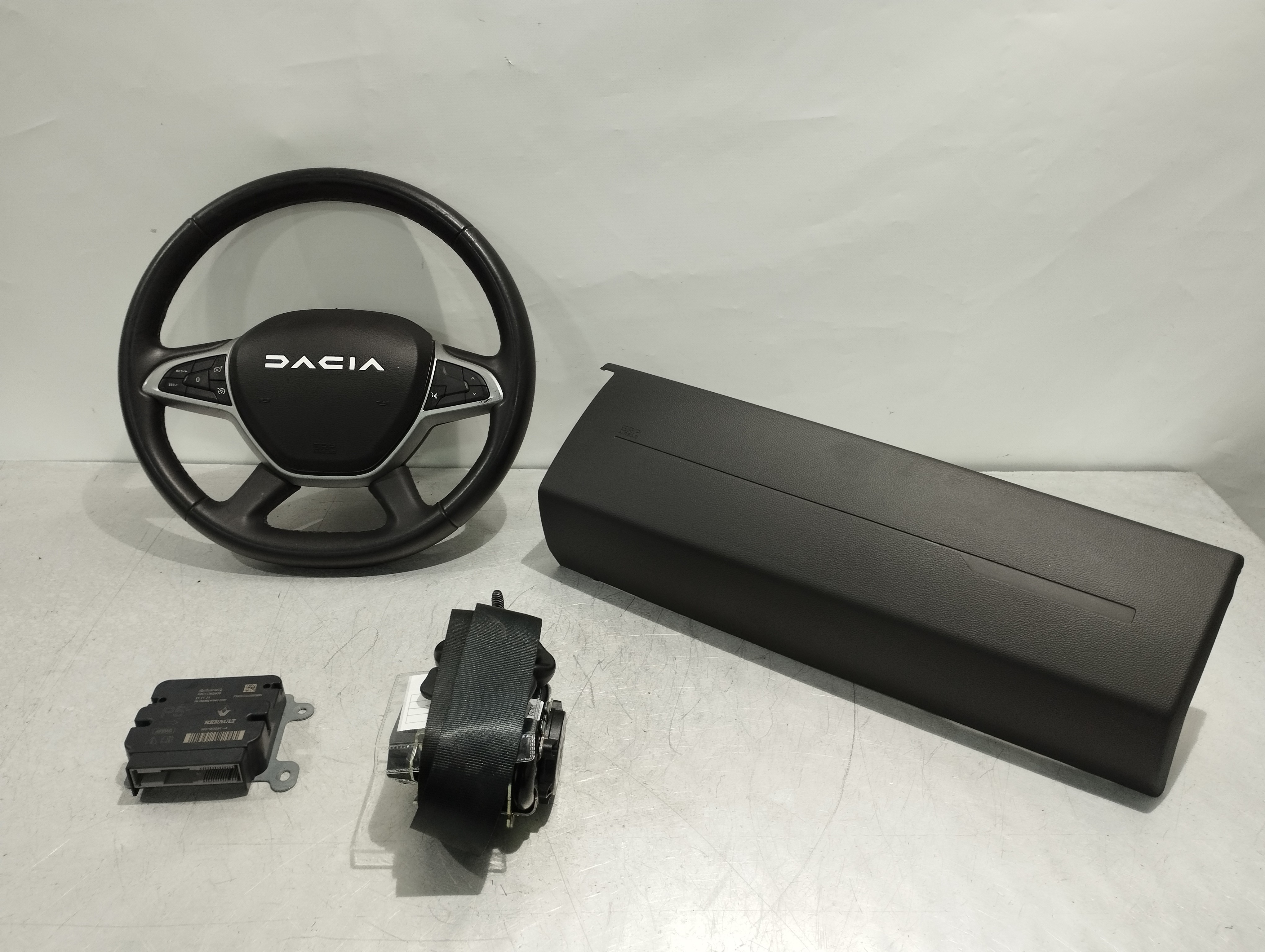 Kit Airbags DACIA DUSTER (HM_) | 17 - 