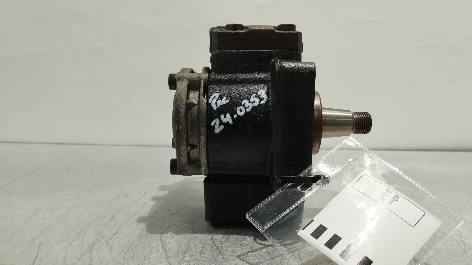 Injection pump / Common-Rail VOLKSWAGEN GOLF VII Variant (BA5, BV5) | 13 -  Imagem-3