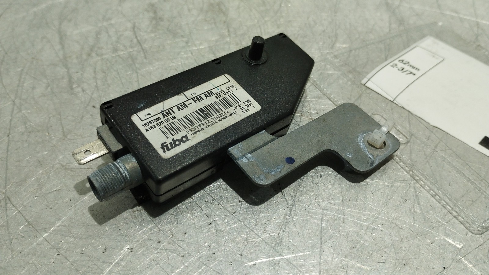 Amplificateur d´antenne MERCEDES-BENZ M-CLASS (W163) | 98 - 05
