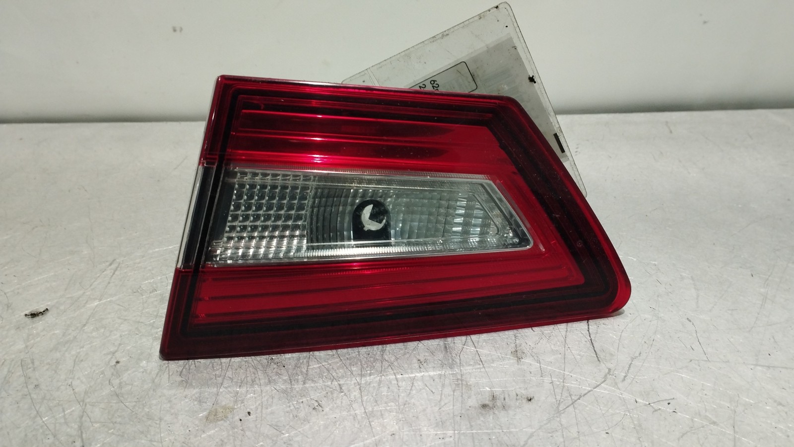 Right tailgate light RENAULT CLIO IV (BH_) | 12 - 