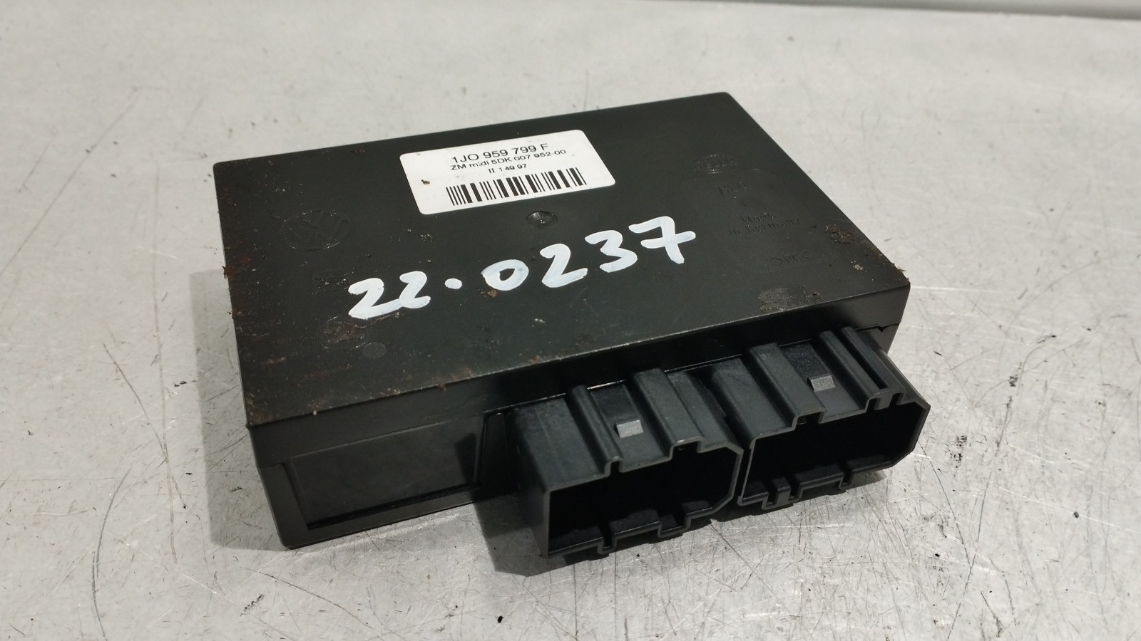 Módulo Elétrico dos Vidros (Módulo Conforto) VOLKSWAGEN PASSAT (3B2) | 96 - 01