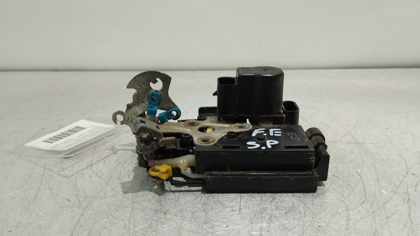 Fecho da Porta Frente Esq CHEVROLET AVEO / KALOS Hatchback (T250, T255) | 06 - 