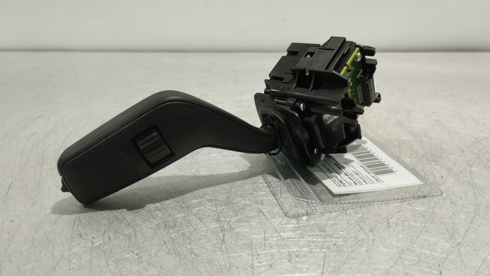 Commodo Essuie Glace FORD FIESTA VII | 17 -  Imagem-1