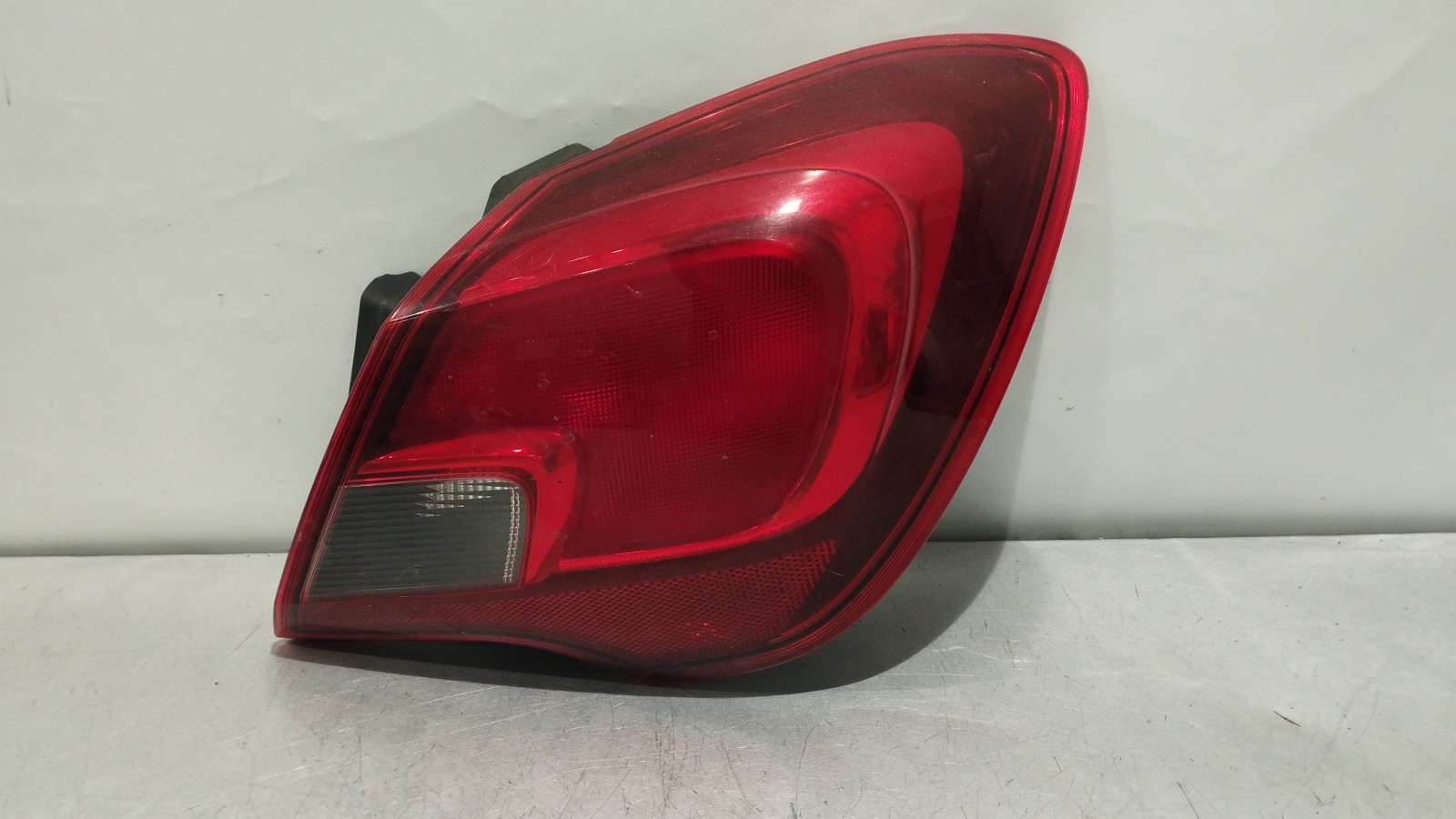 Right Tail Light  OPEL CORSA E (X15) | 14 - 
